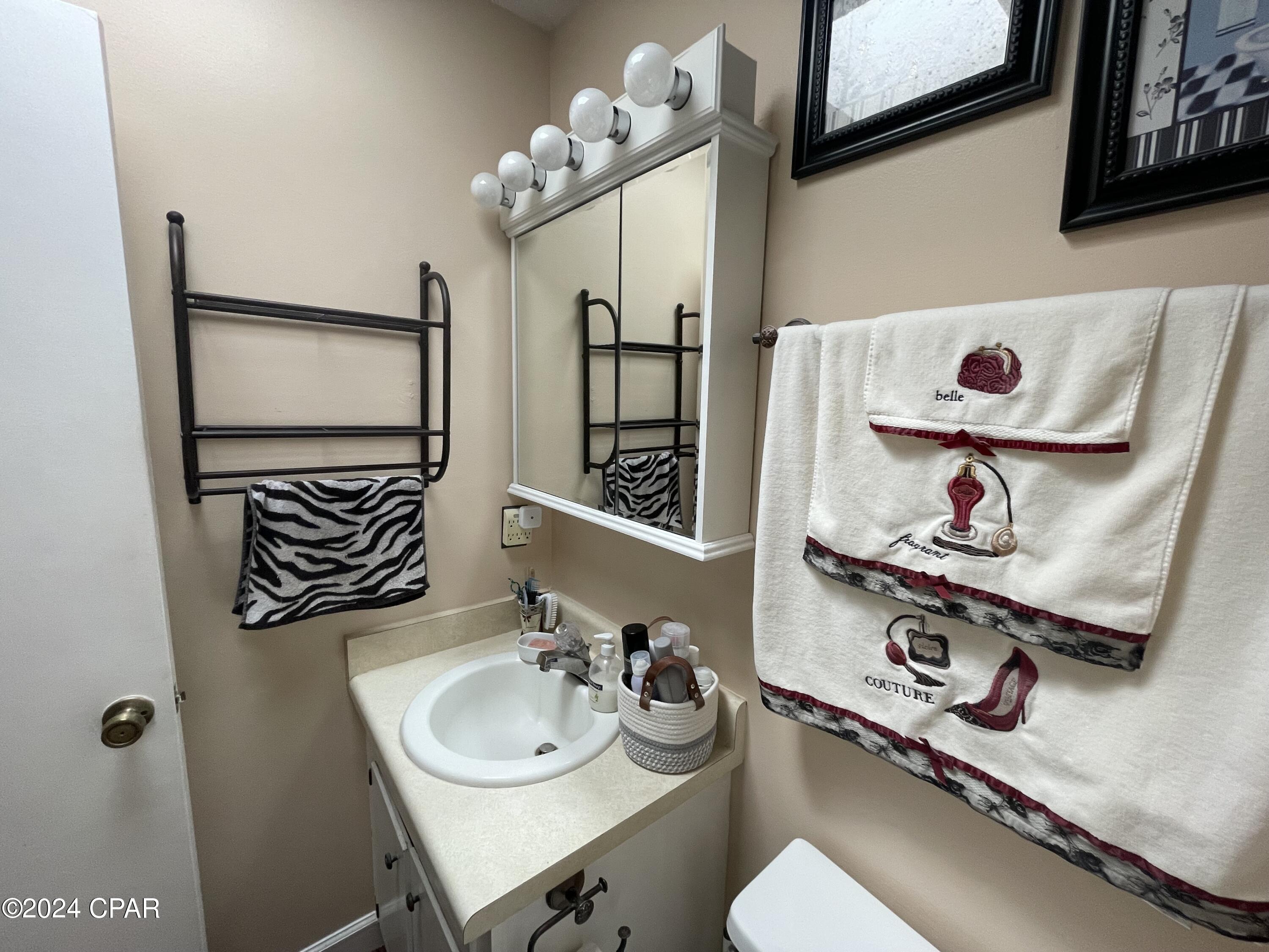 Belaire Estates U-6 - Residential