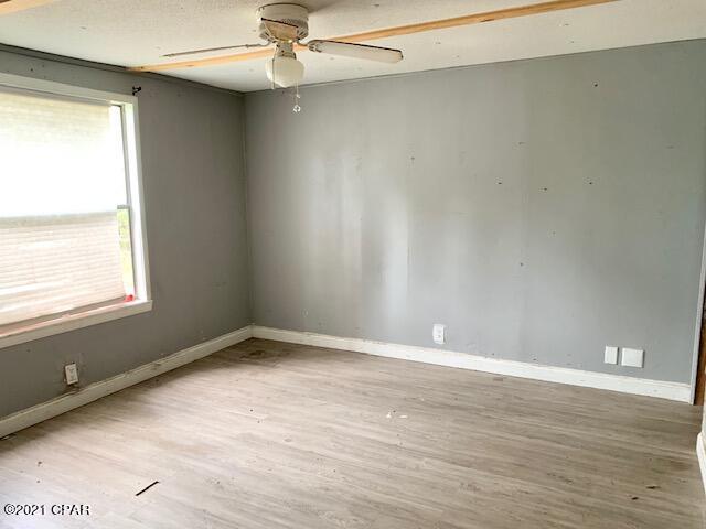 Leisure Lakes - Residential