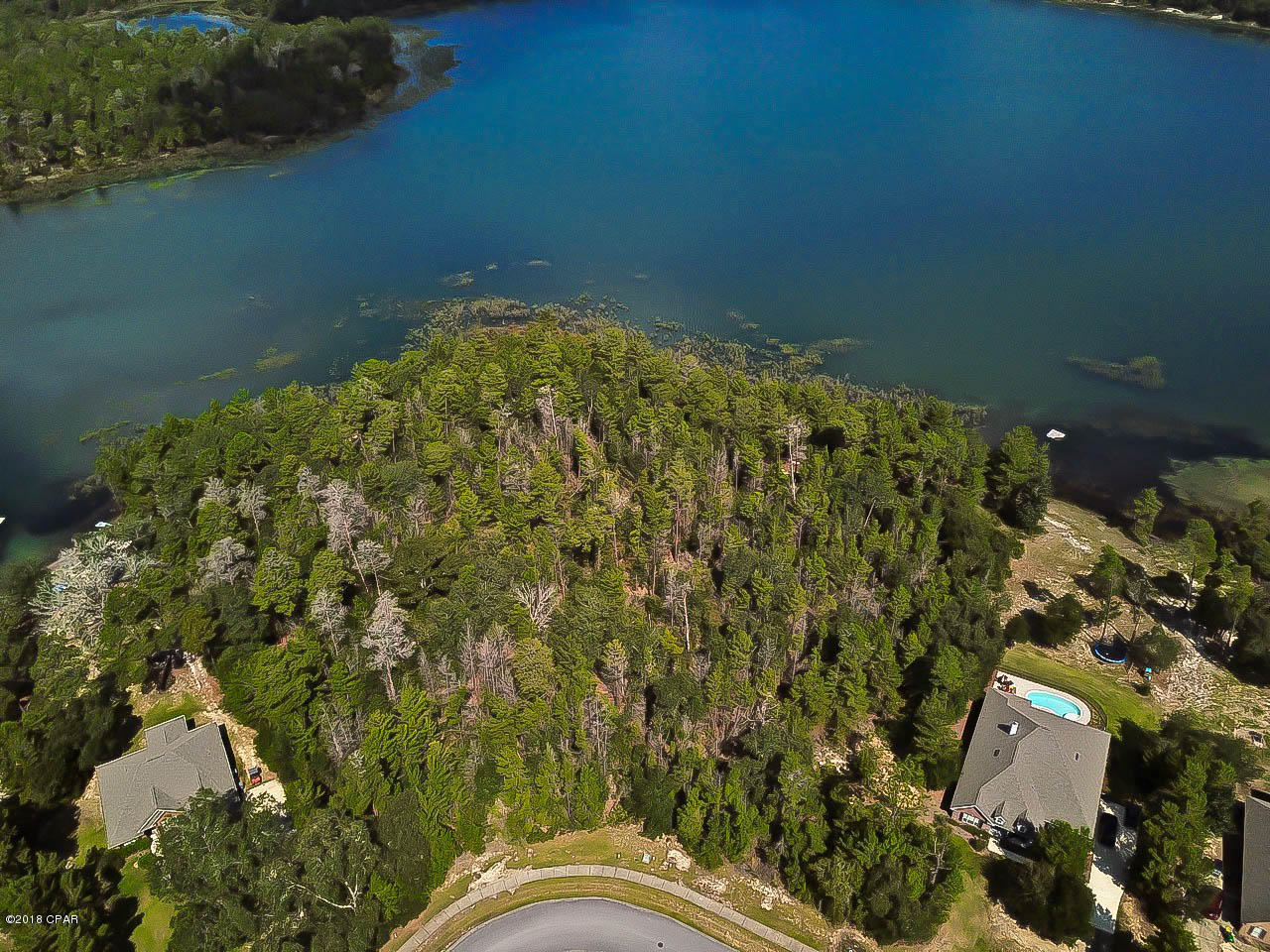 Lake Merial - Land