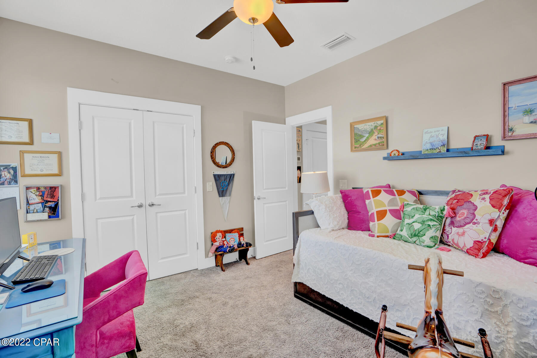 Shorewalk - Residential