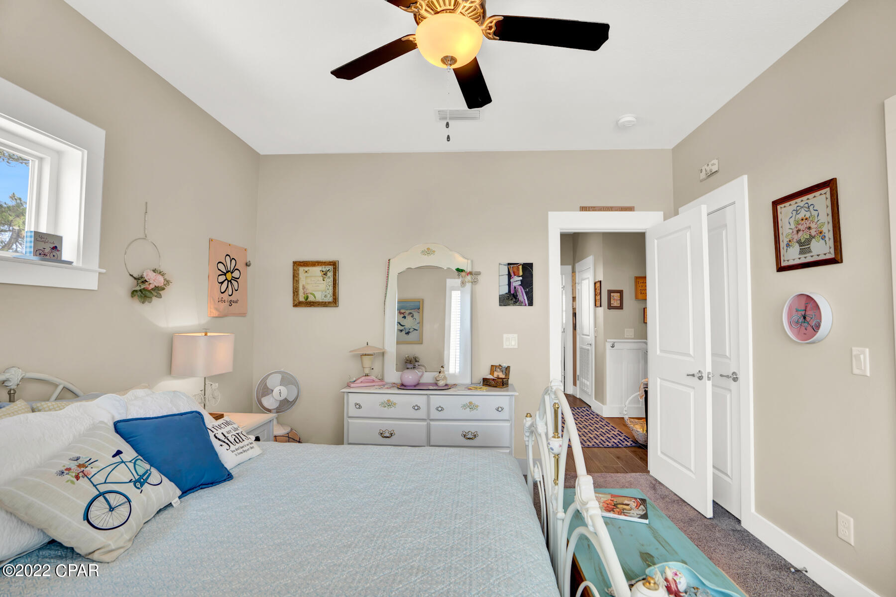 Shorewalk - Residential