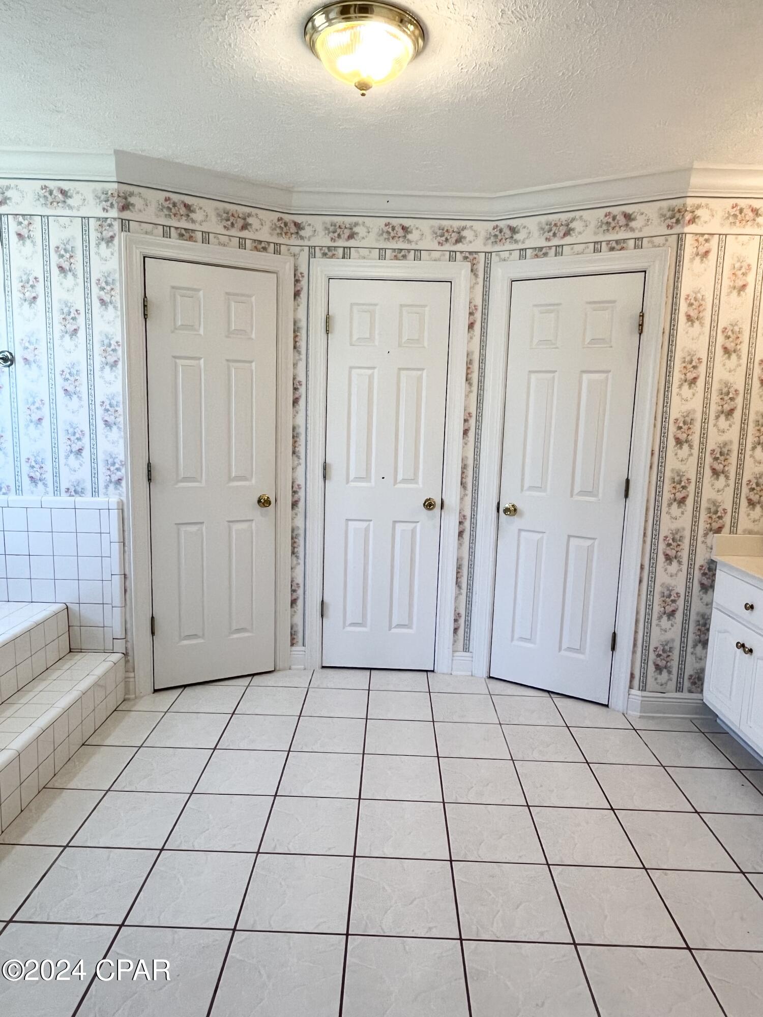 Mowat Highlands Ph V - Residential