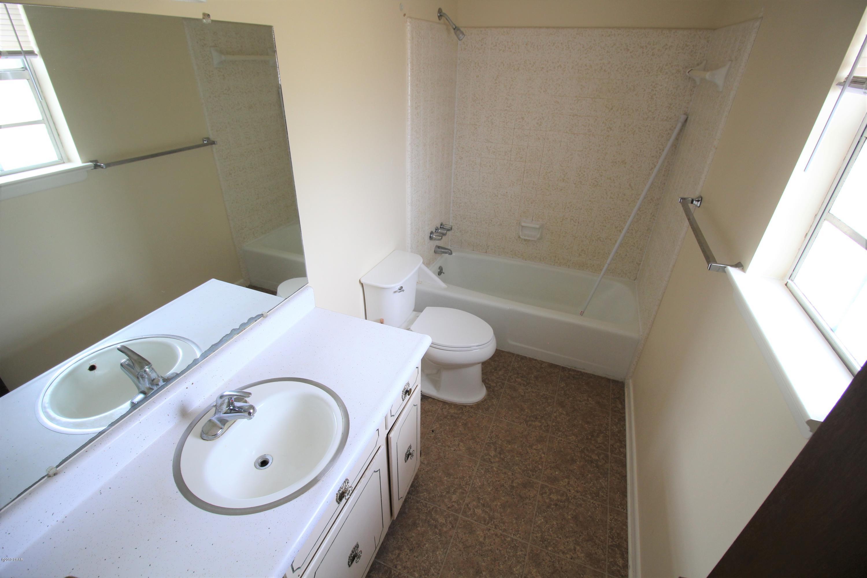 Belaire Estates Replat - Residential