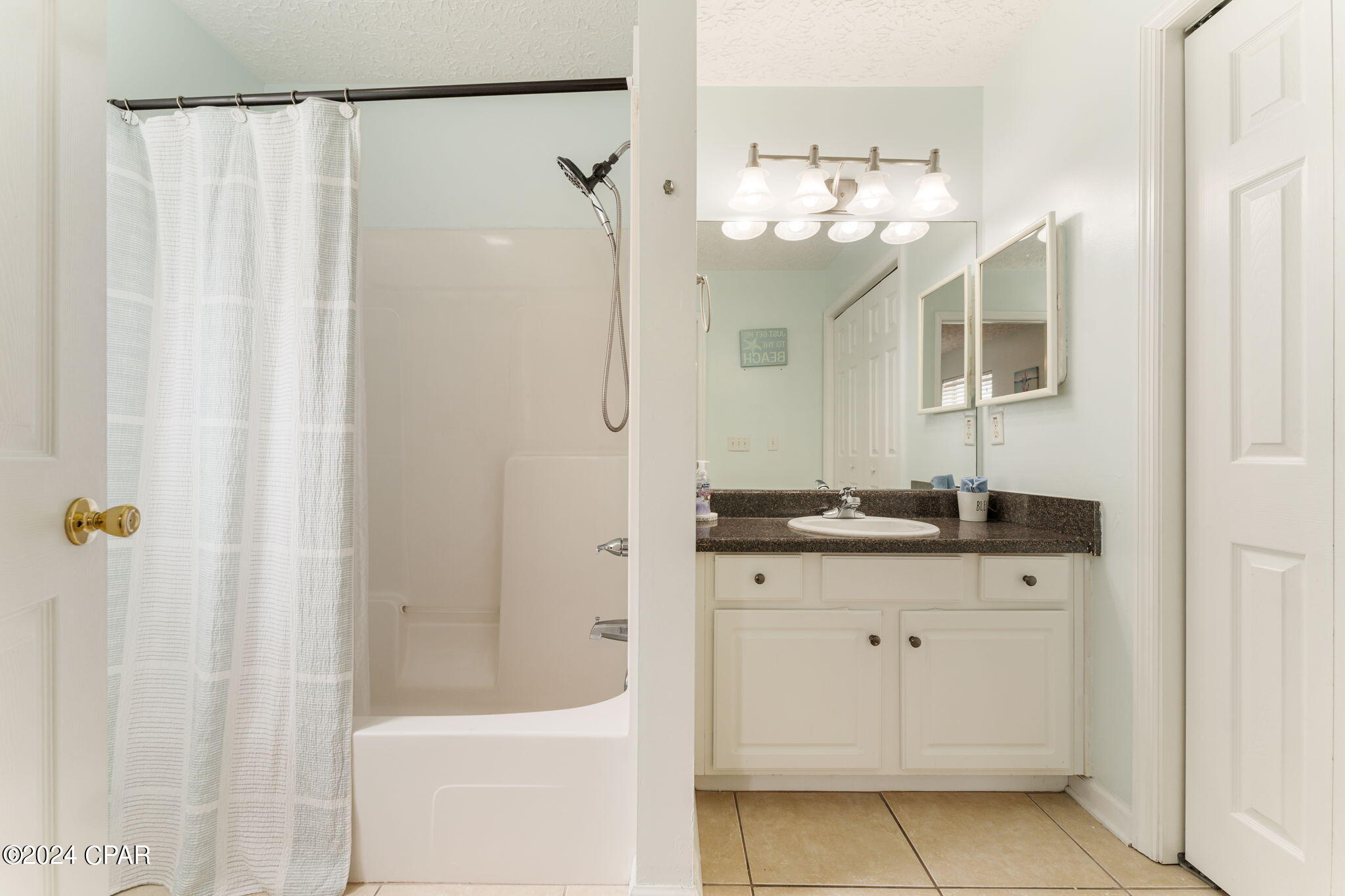 Palm Cove - Residential