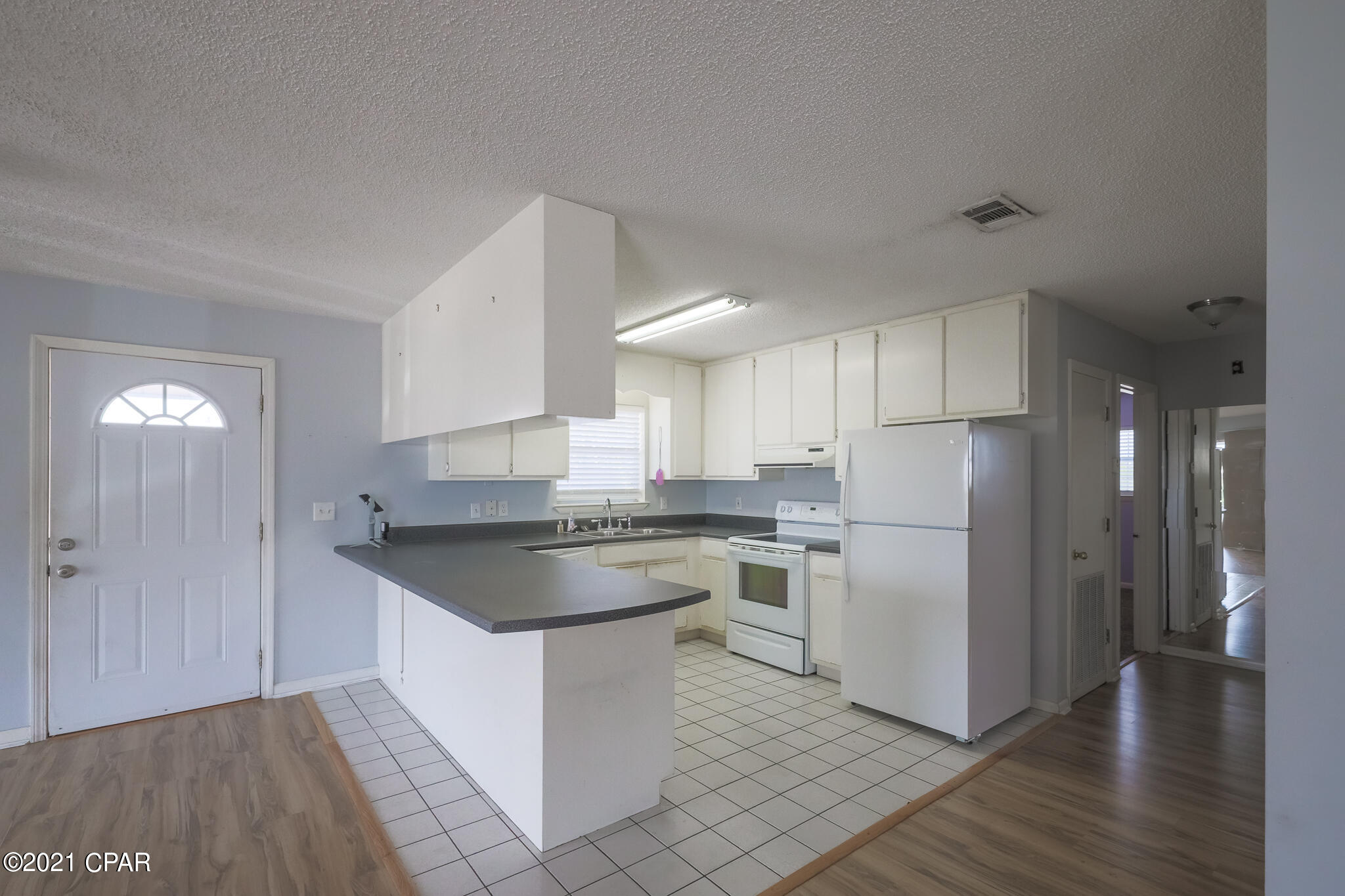 Biltmore Beach 1st Add - Residential