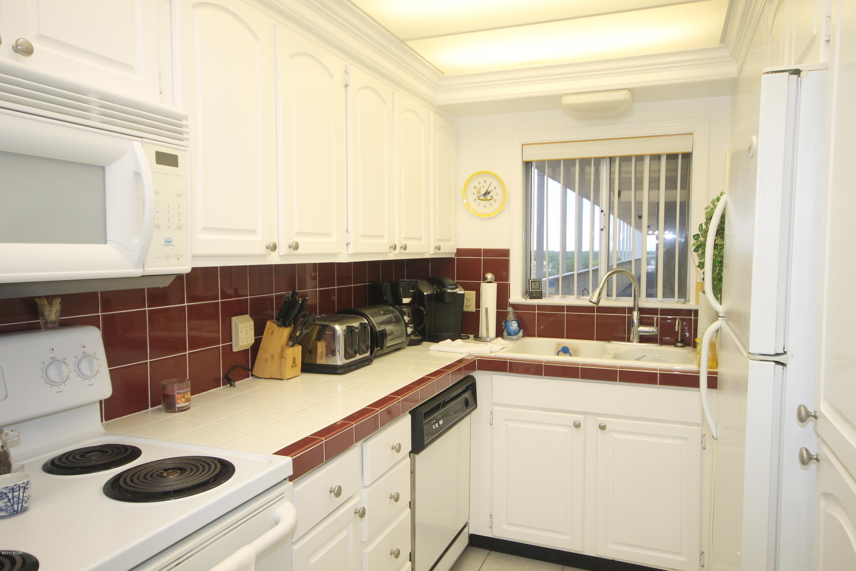 Regency Towers - Residential