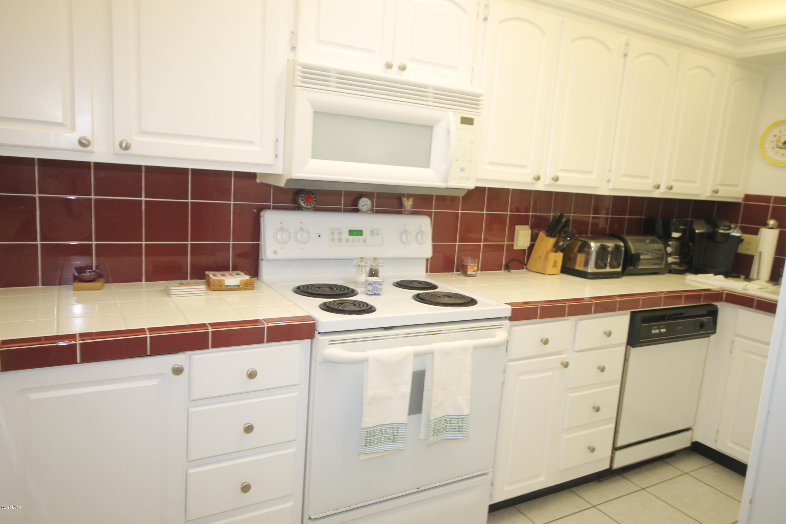 Regency Towers - Residential