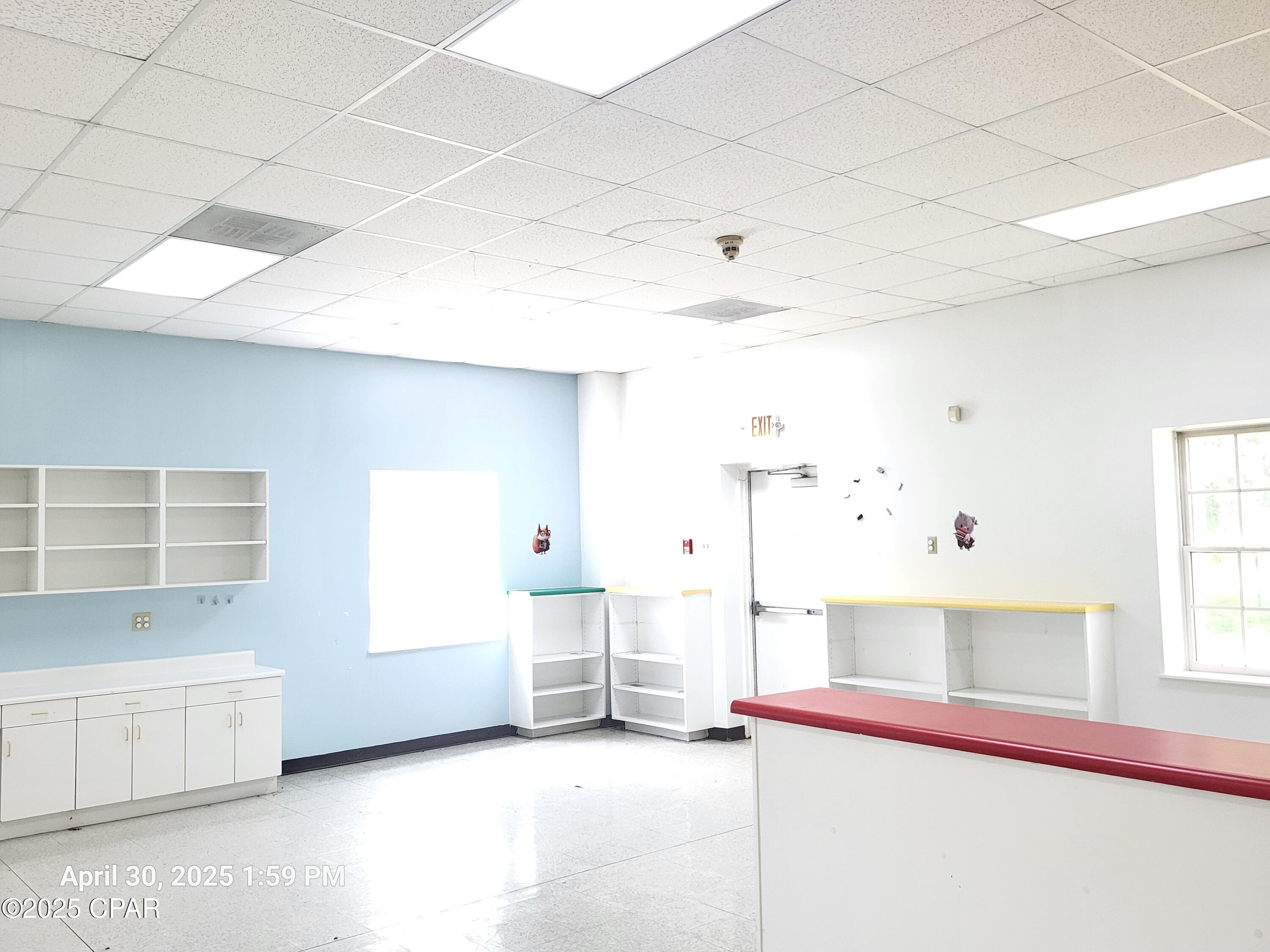 [No Recorded Subdiv] - Commercial Sale