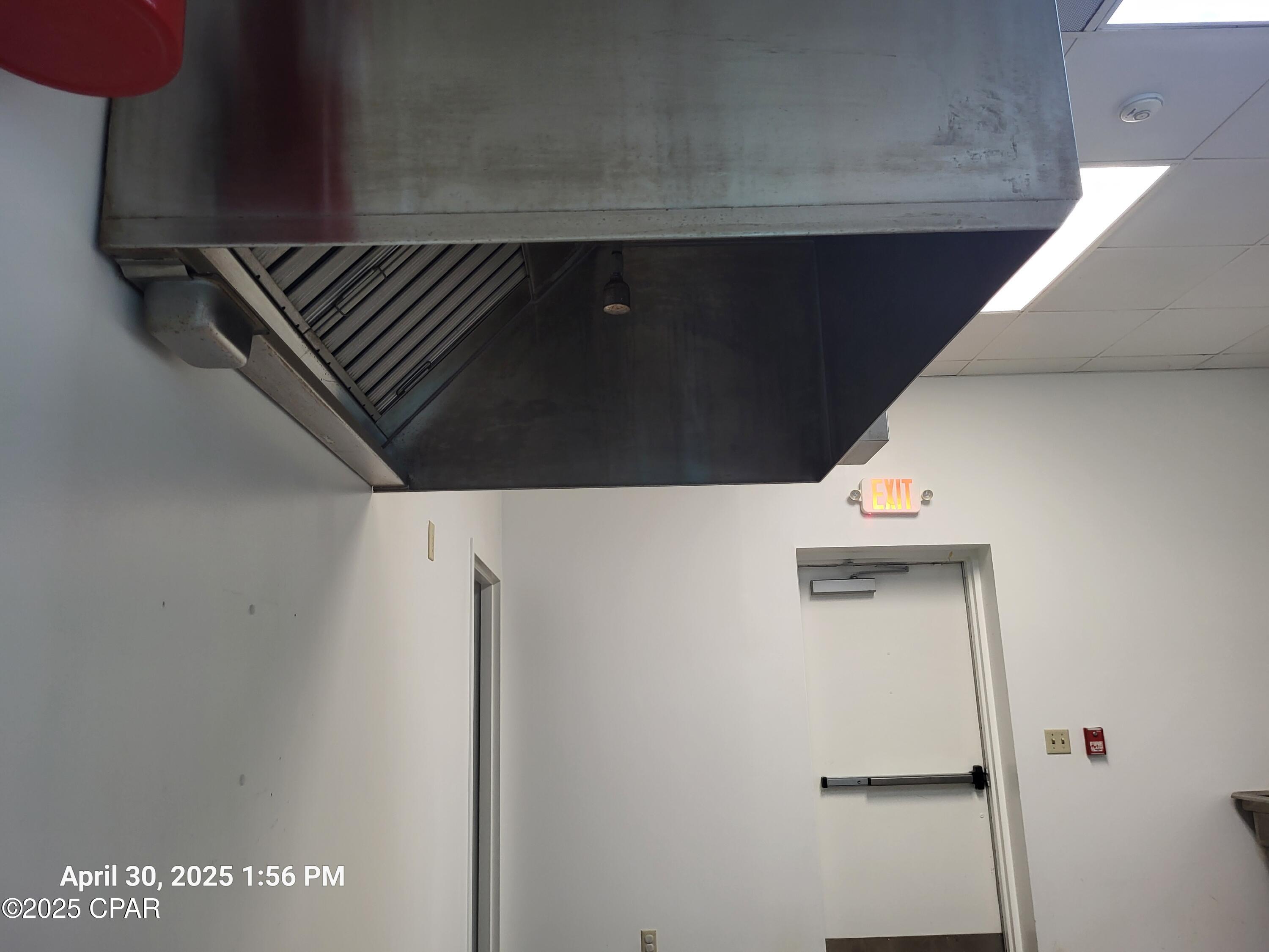 [No Recorded Subdiv] - Commercial Sale