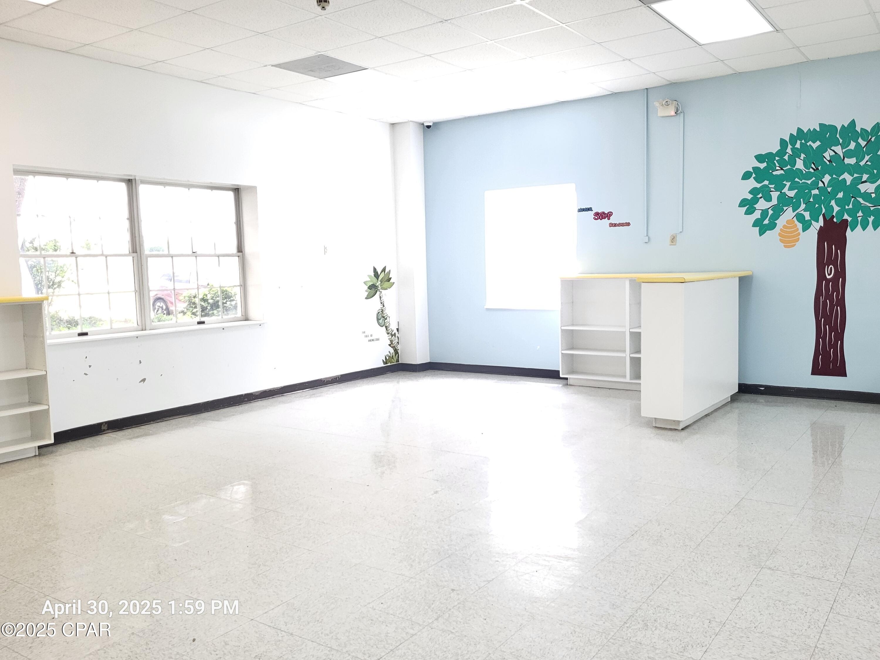 [No Recorded Subdiv] - Commercial Sale