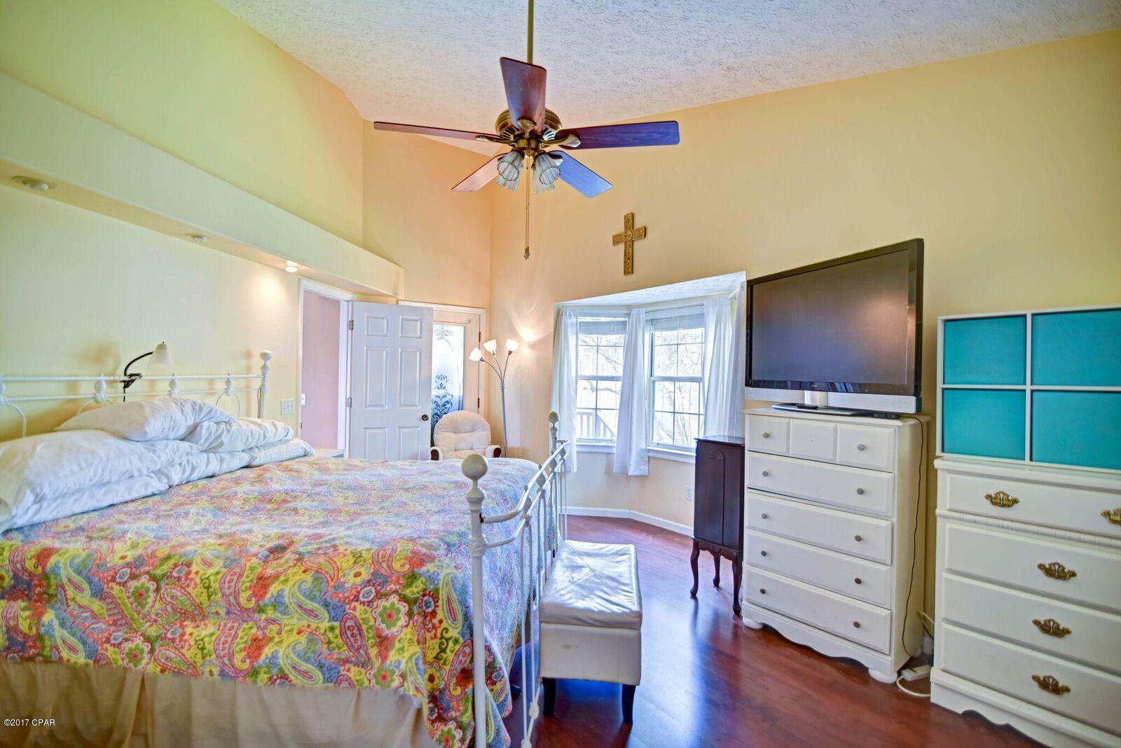 Bid-A-Wee North 1st Add - Residential