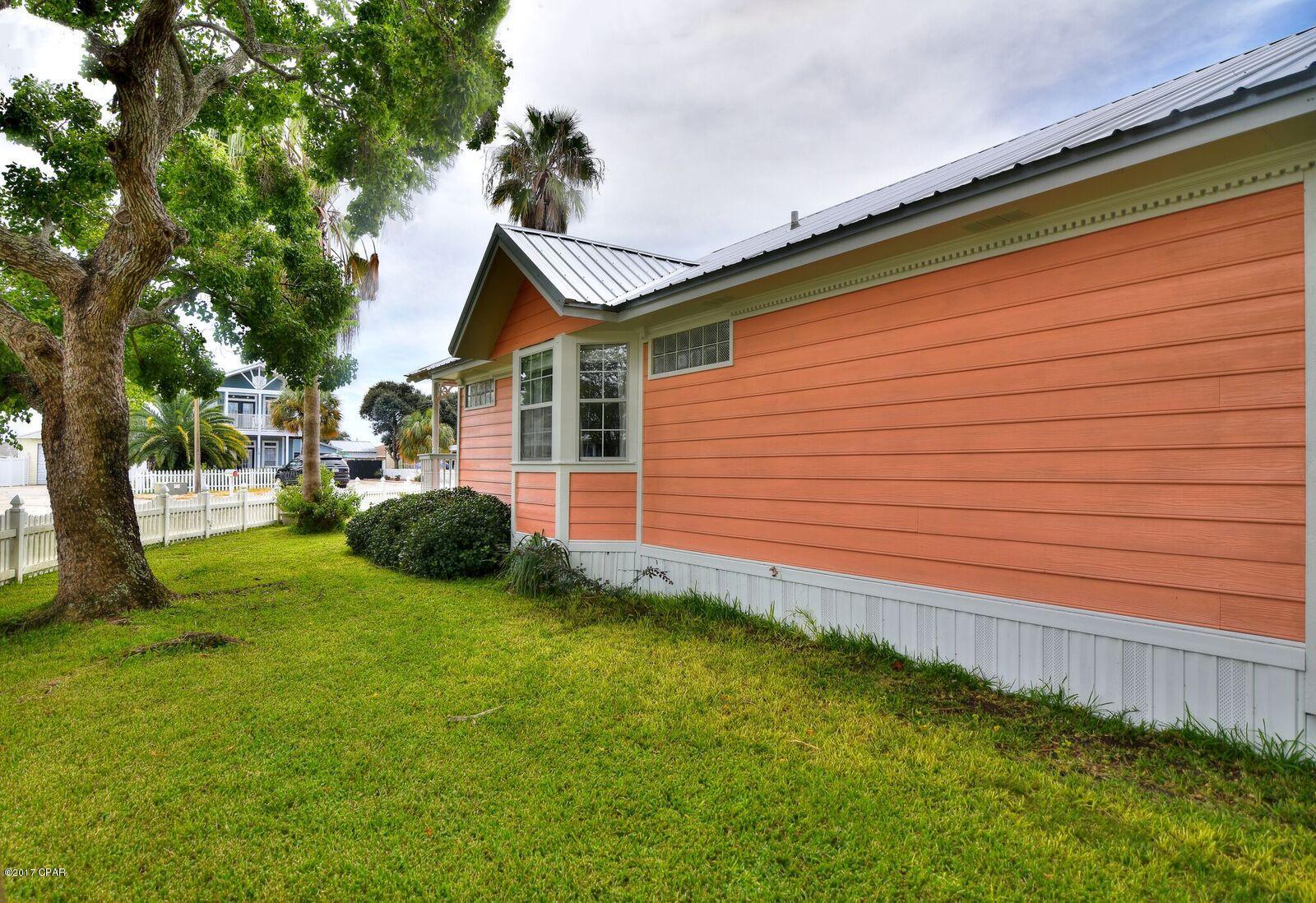 Bid-A-Wee North 1st Add - Residential