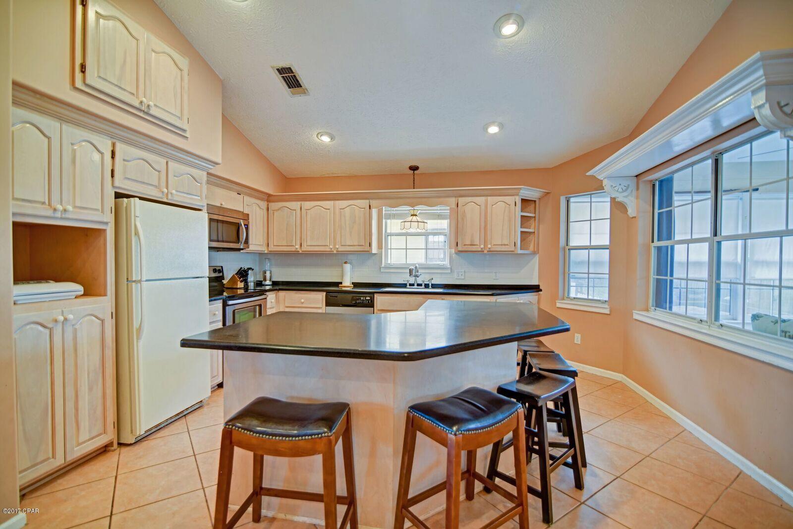 Bid-A-Wee North 1st Add - Residential