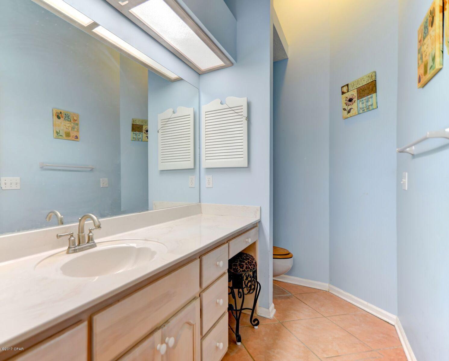 Bid-A-Wee North 1st Add - Residential