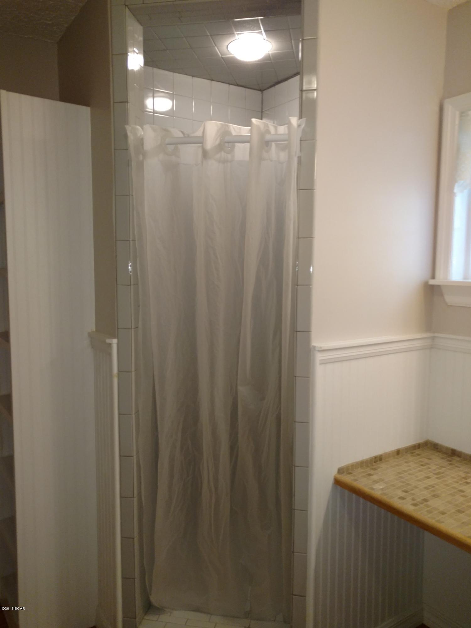 Oakland Terrace Add - Residential