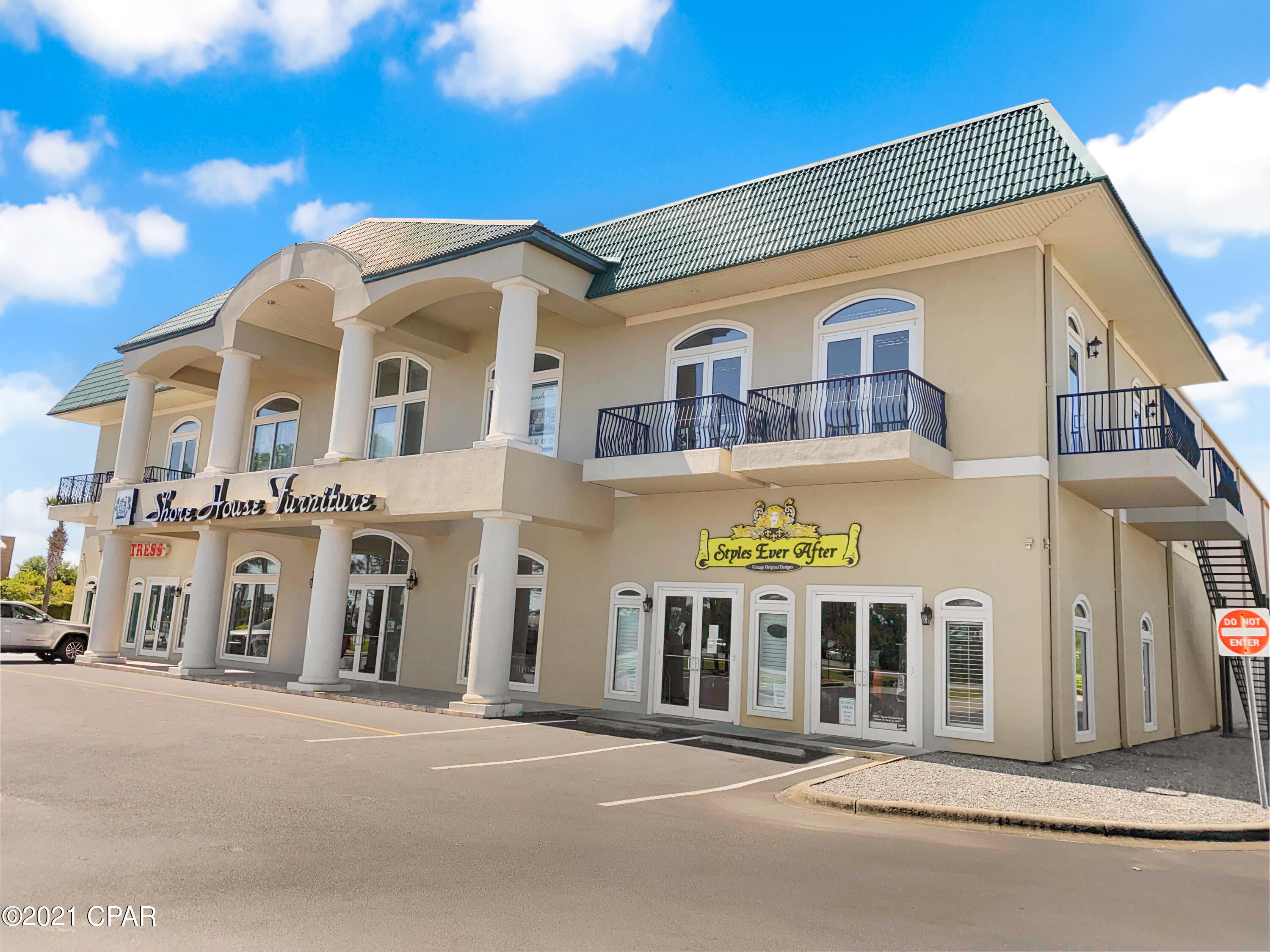 [No Recorded Subdiv] - Commercial Sale