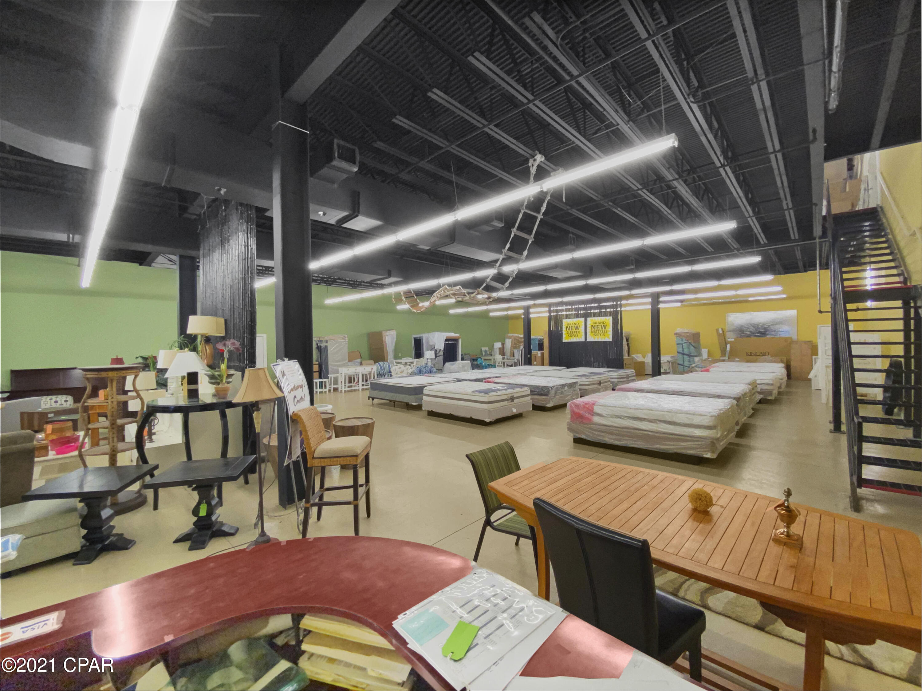 [No Recorded Subdiv] - Commercial Sale