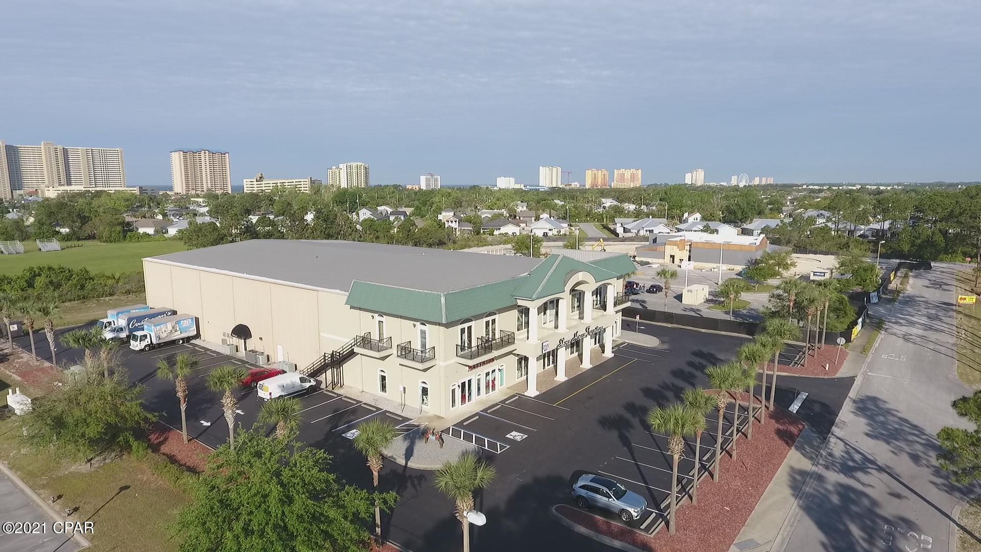 [No Recorded Subdiv] - Commercial Sale