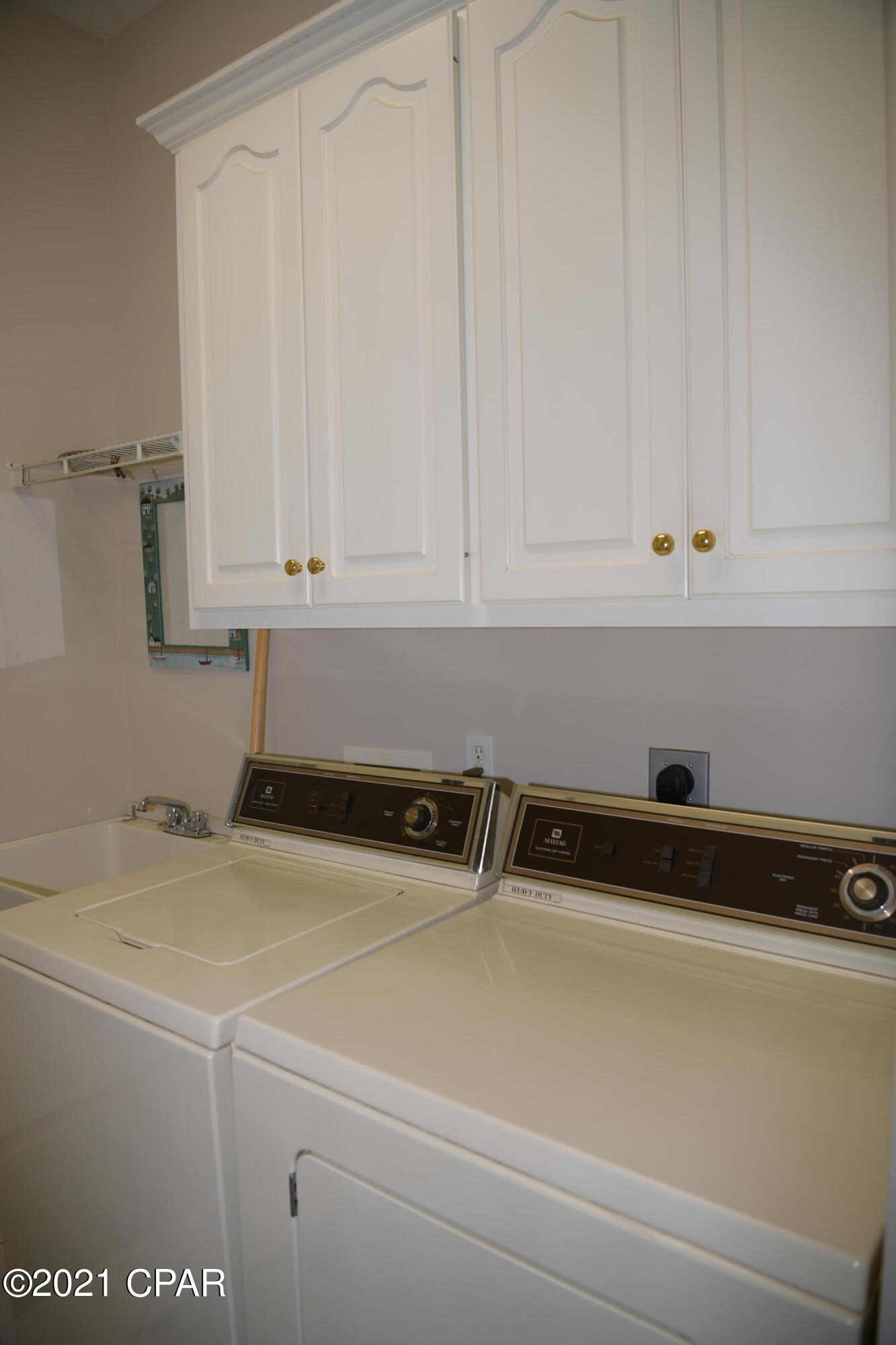 Kings Point Unit 7 - Residential