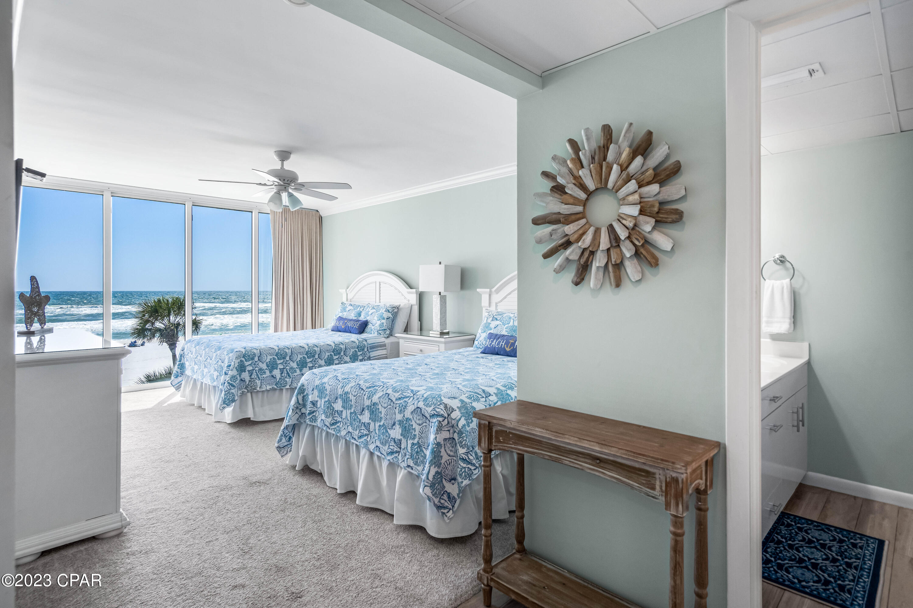 Long Beach Towers I - Residential