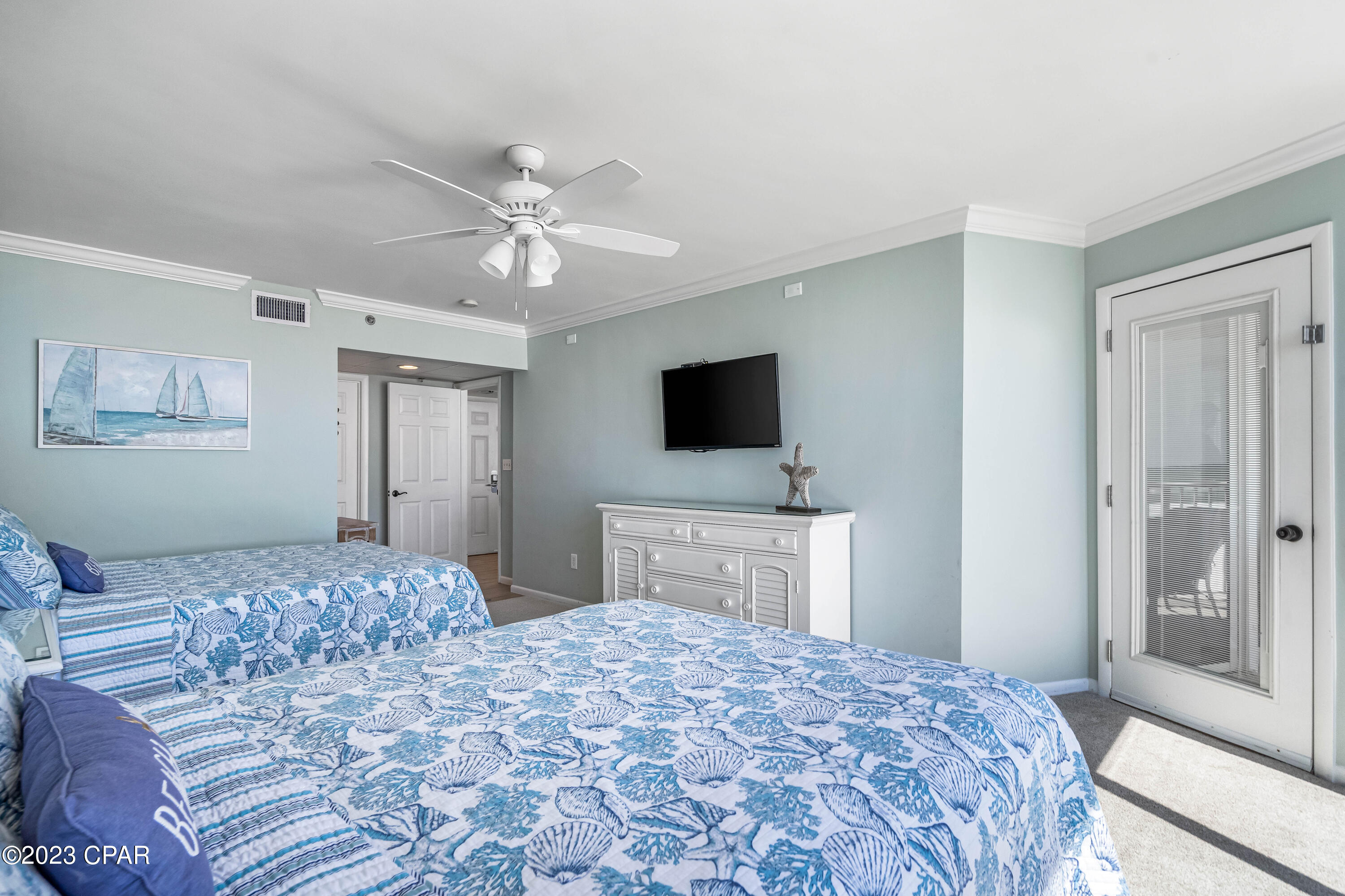 Long Beach Towers I - Residential