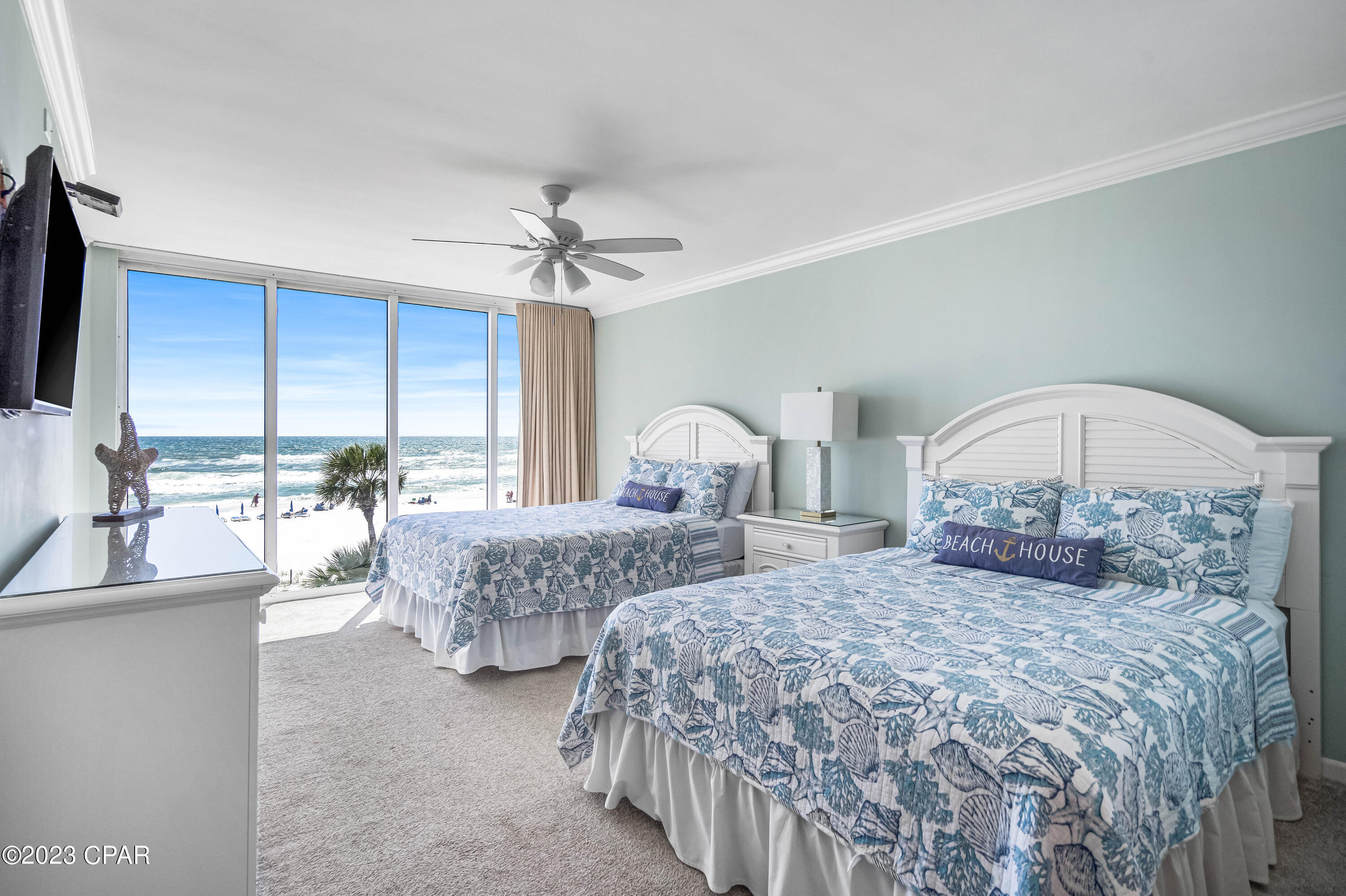 Long Beach Towers I - Residential