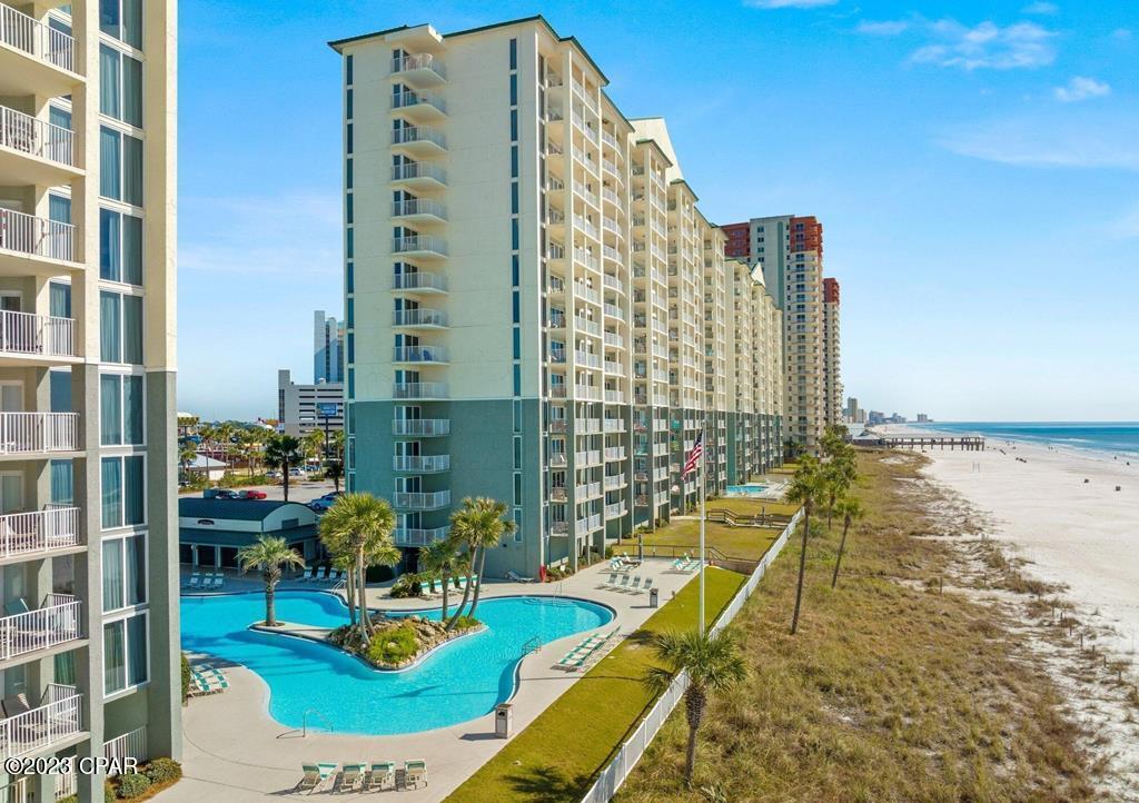 Long Beach Towers I - Residential