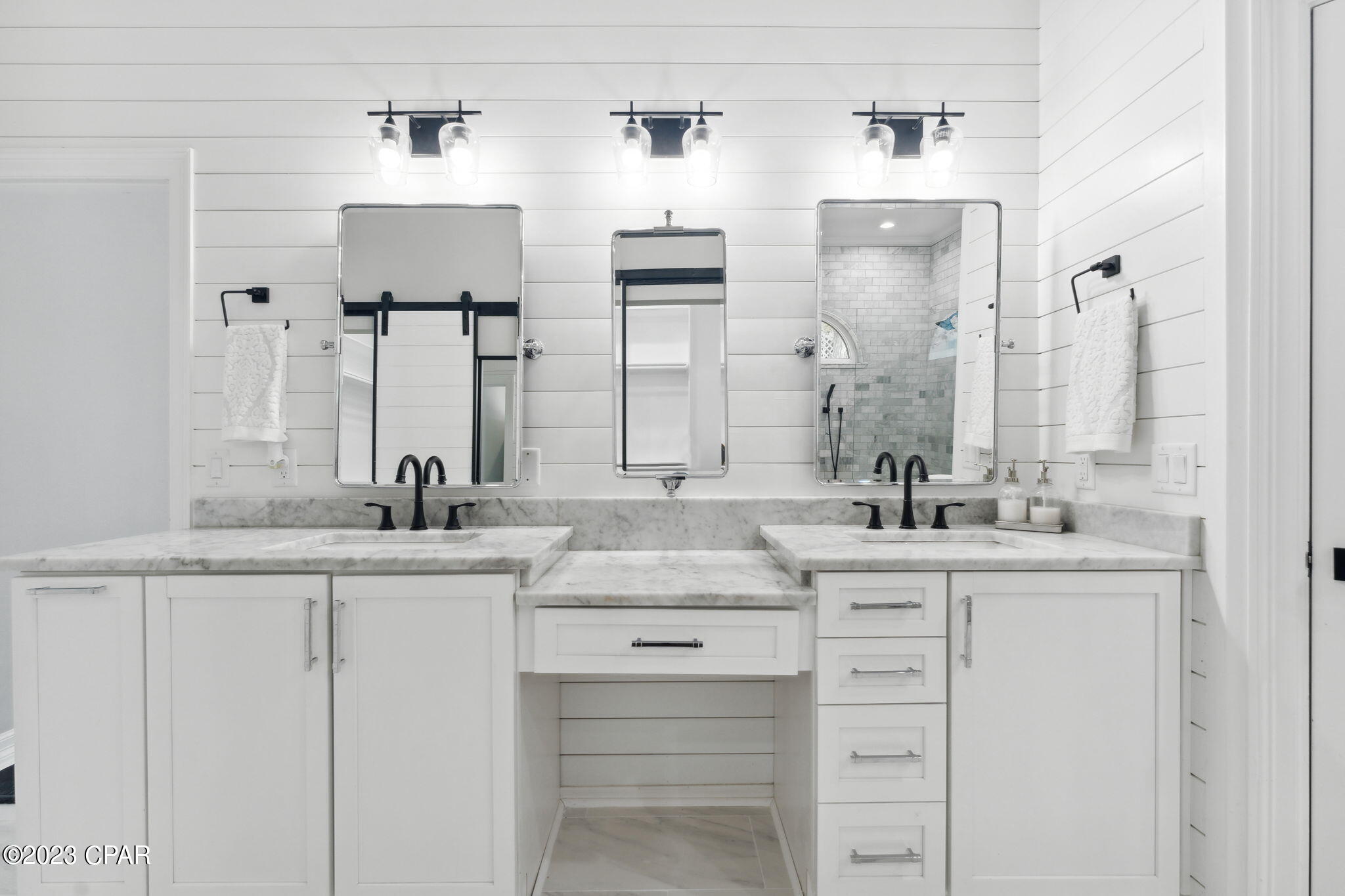 Kings Point Harbour U-I Replat - Residential