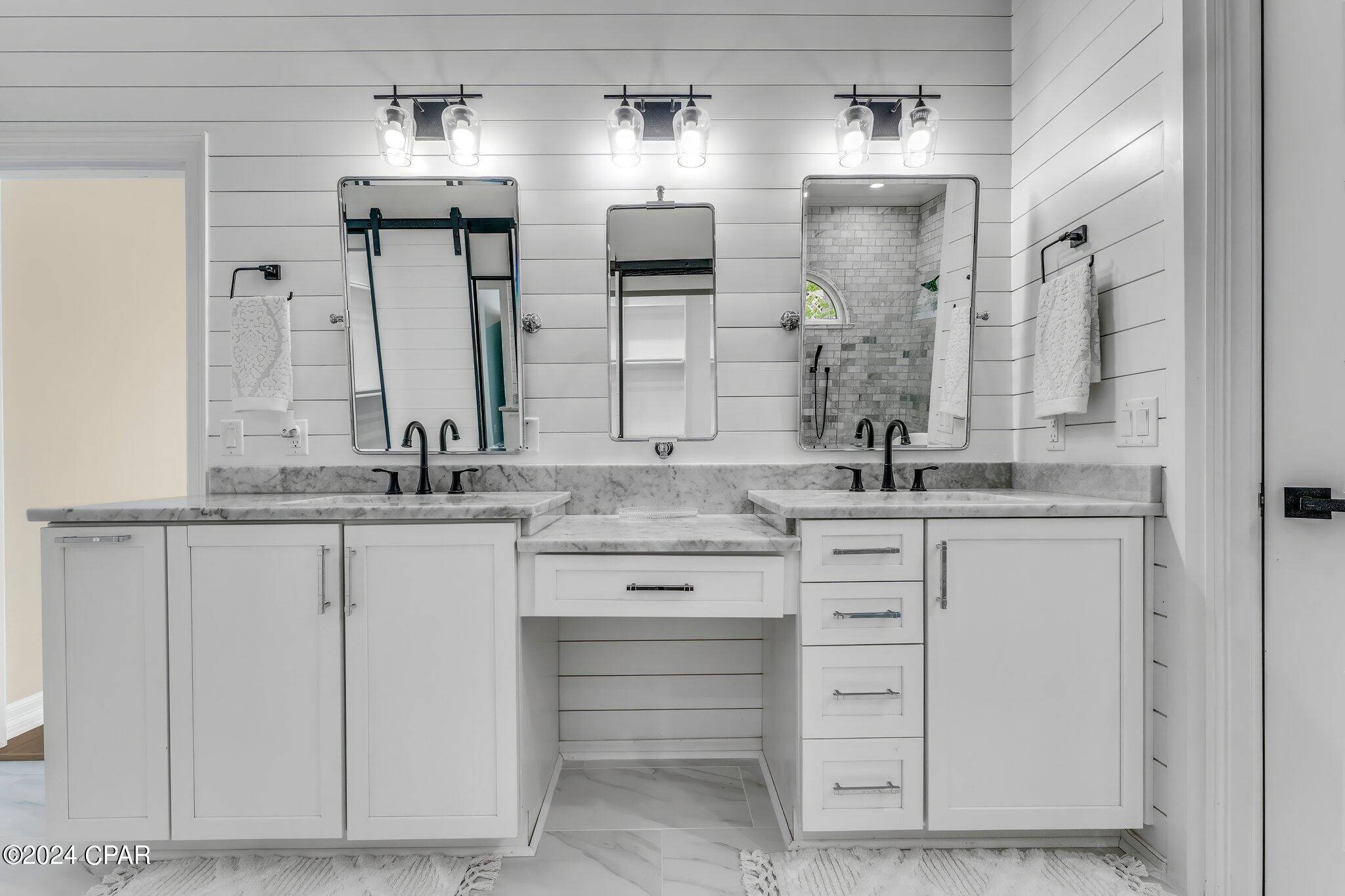 Kings Point Harbour U-I Replat - Residential