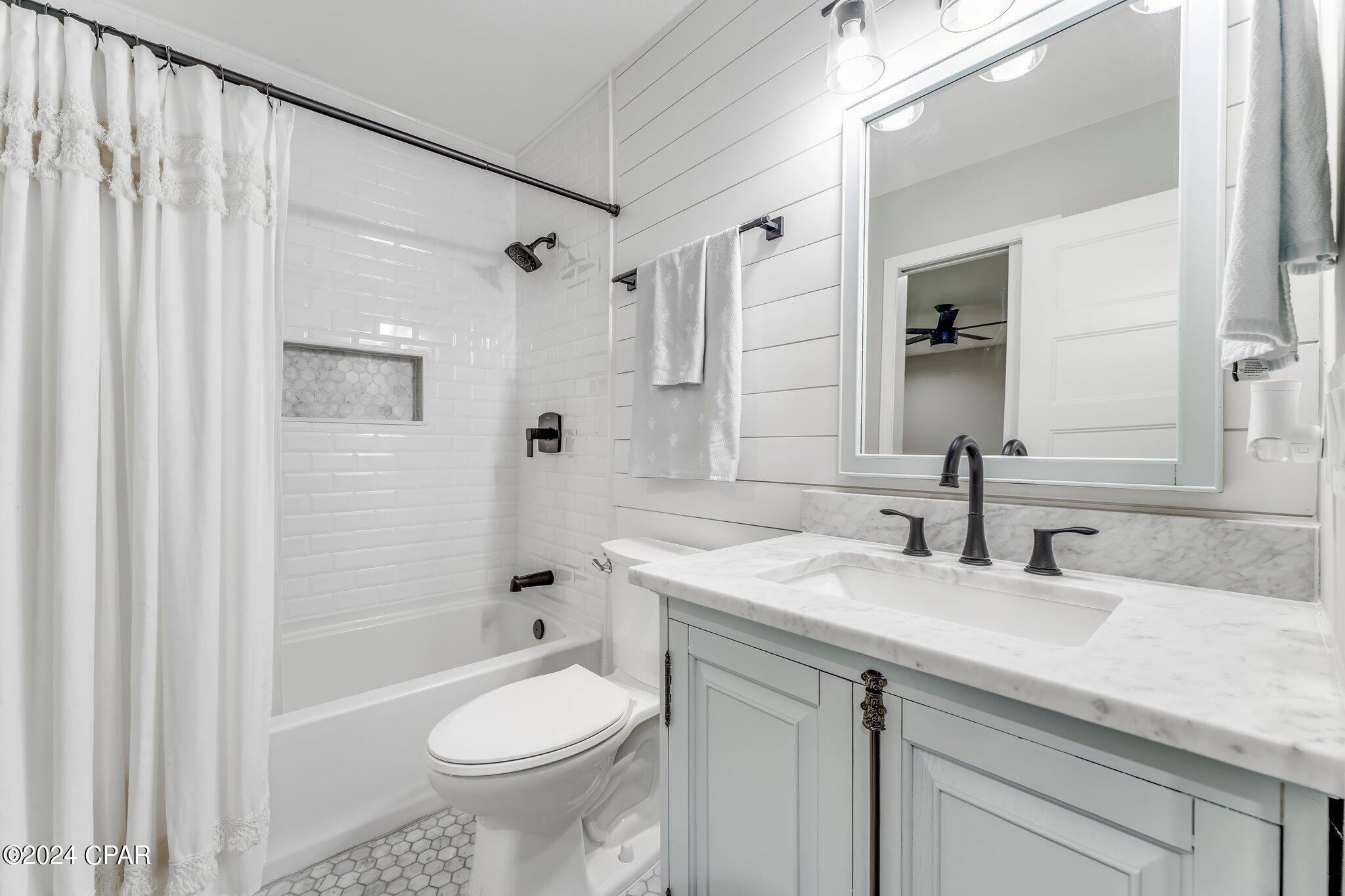 Kings Point Harbour U-I Replat - Residential