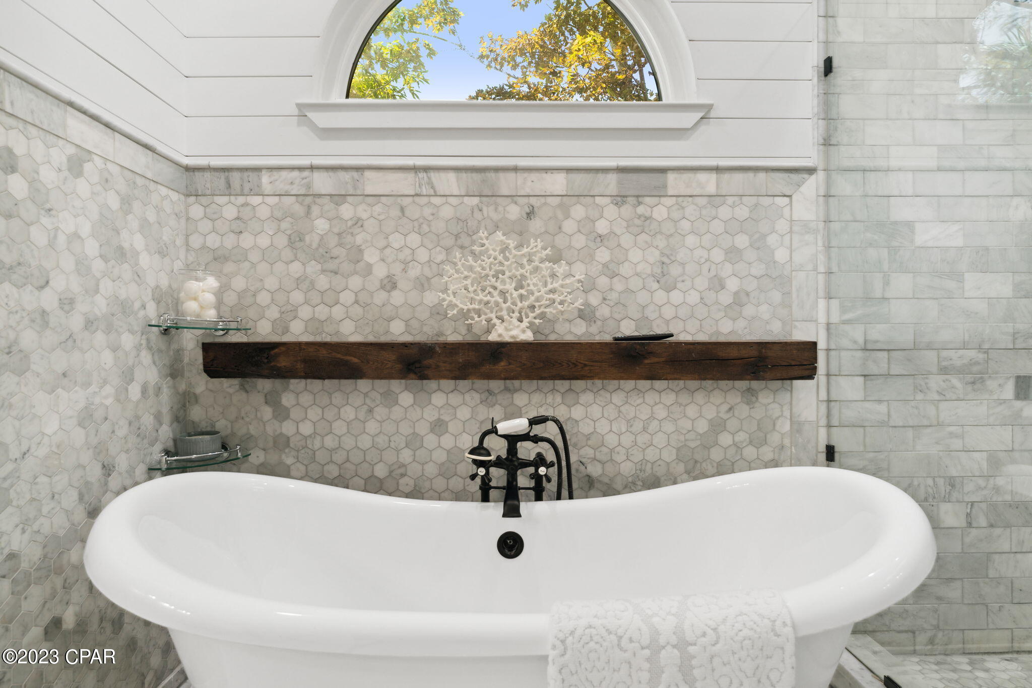 Kings Point Harbour U-I Replat - Residential