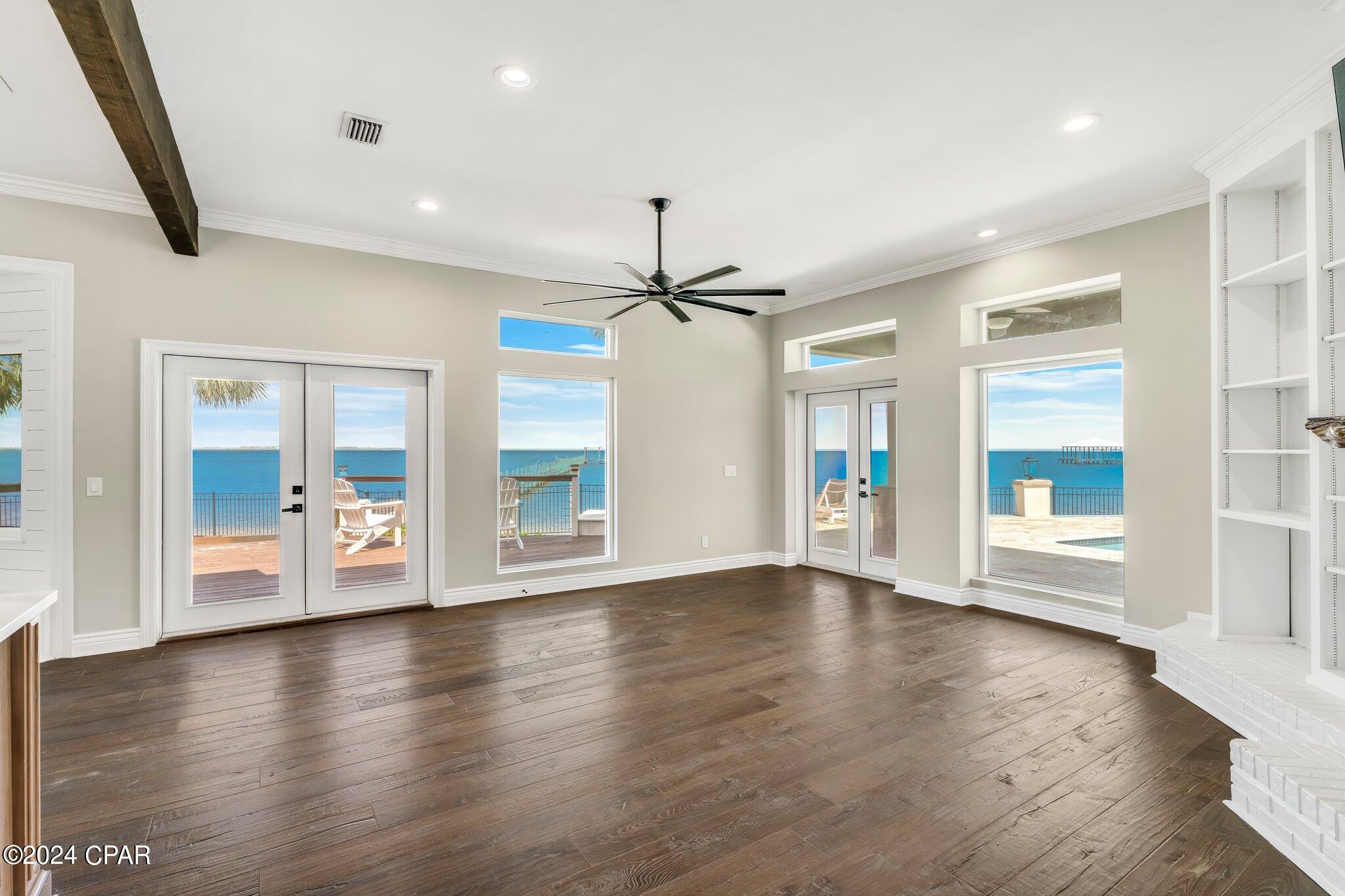 Kings Point Harbour U-I Replat - Residential