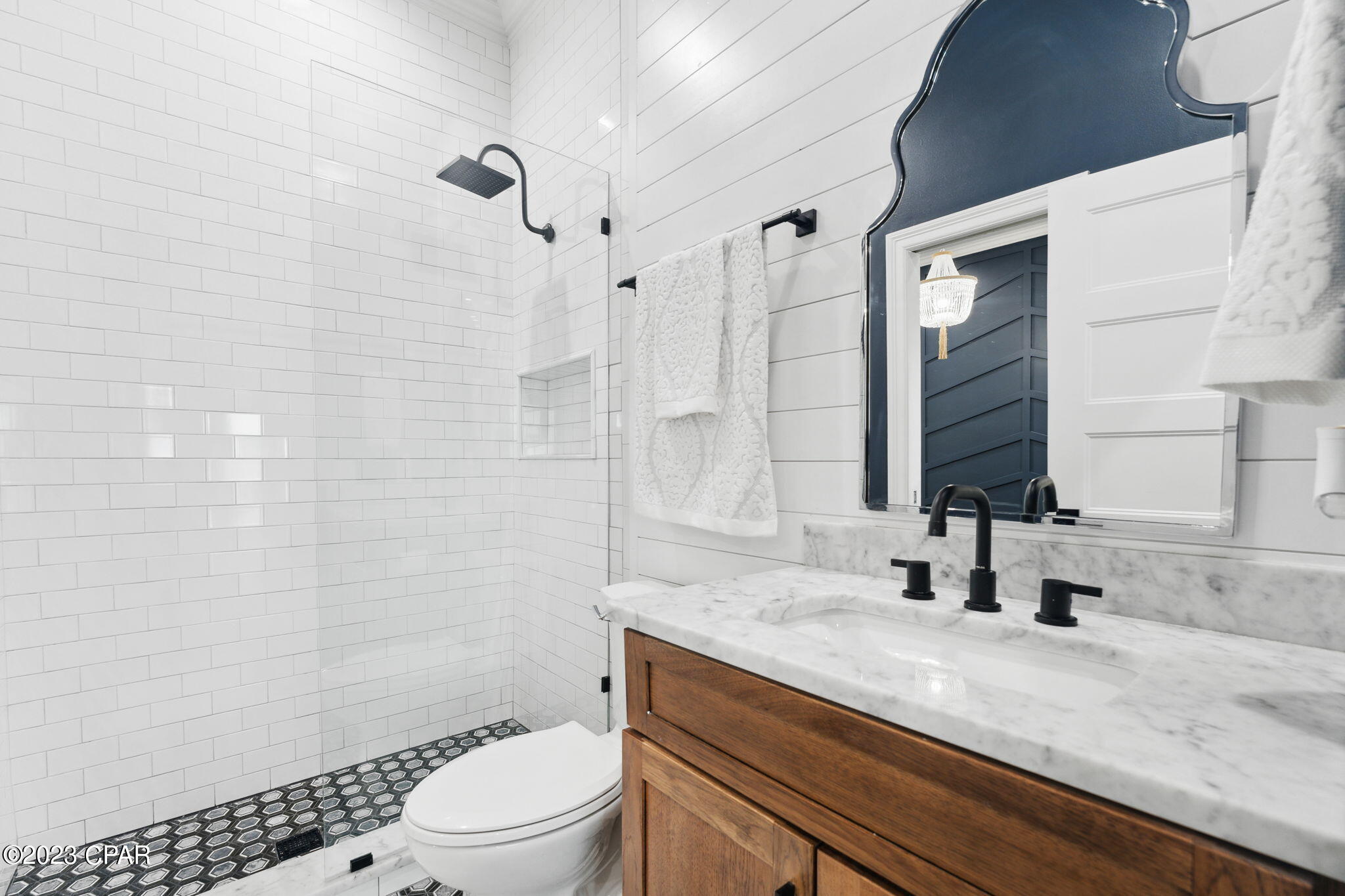 Kings Point Harbour U-I Replat - Residential