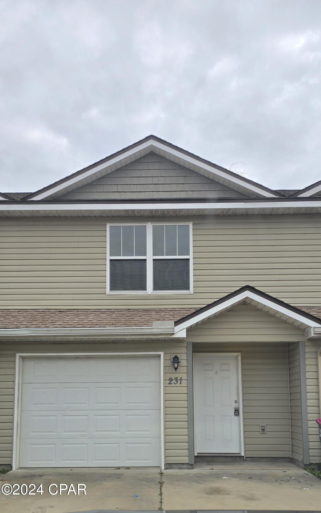 [No Recorded Subdiv] - Residential Lease