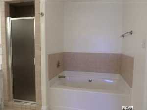 Kirkland Manor - Residential Lease