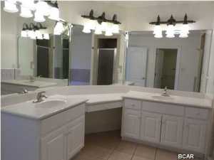 Kirkland Manor - Residential Lease