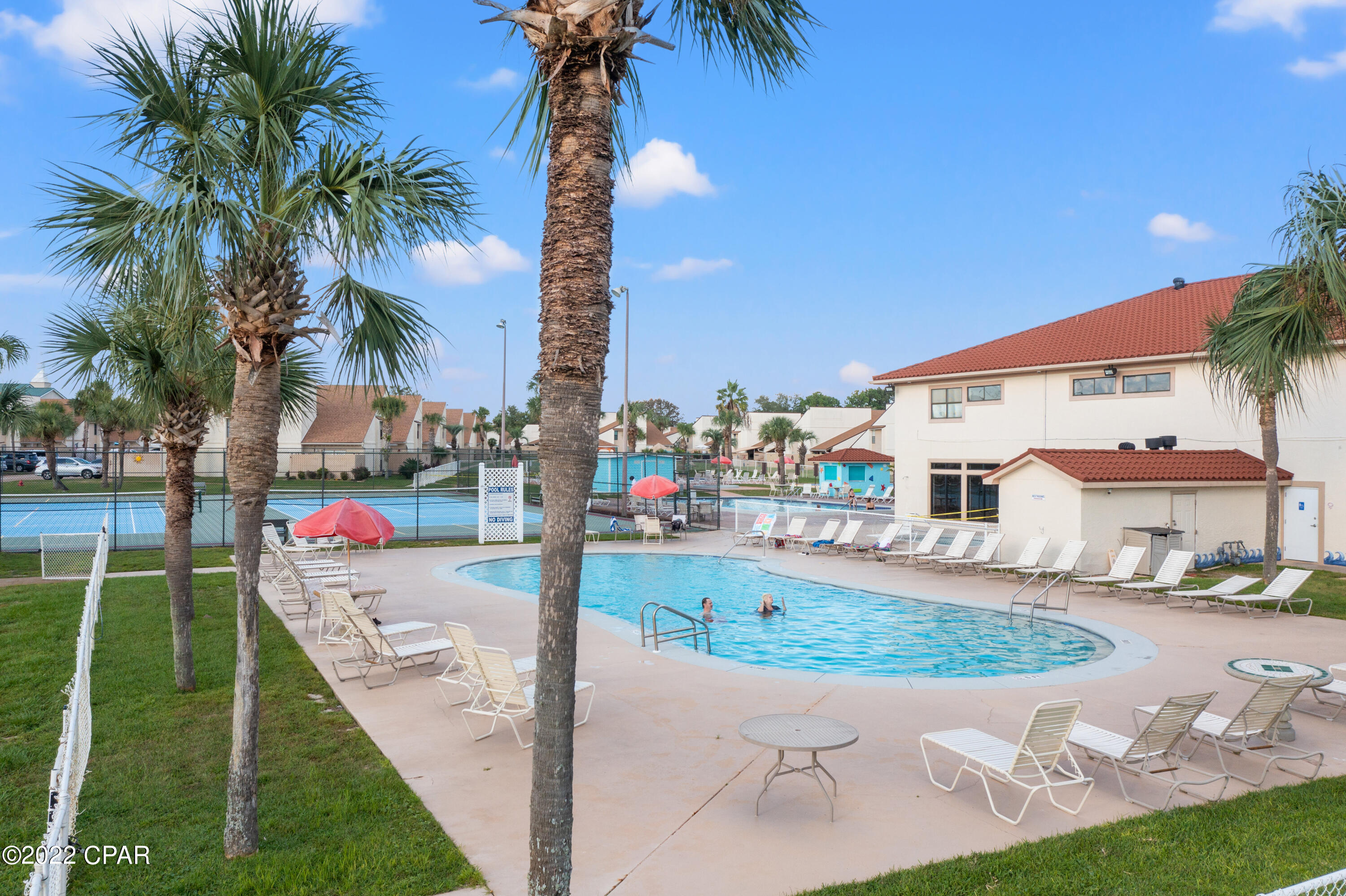 Horizon South Townhouses - Residential