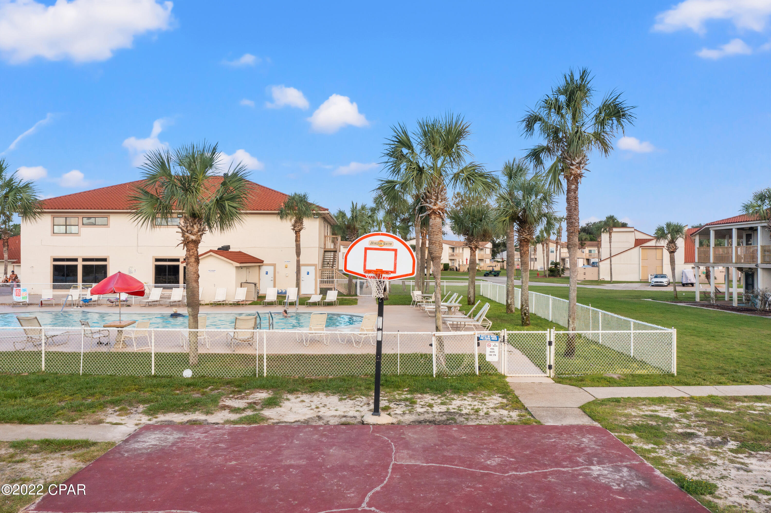 Horizon South Townhouses - Residential