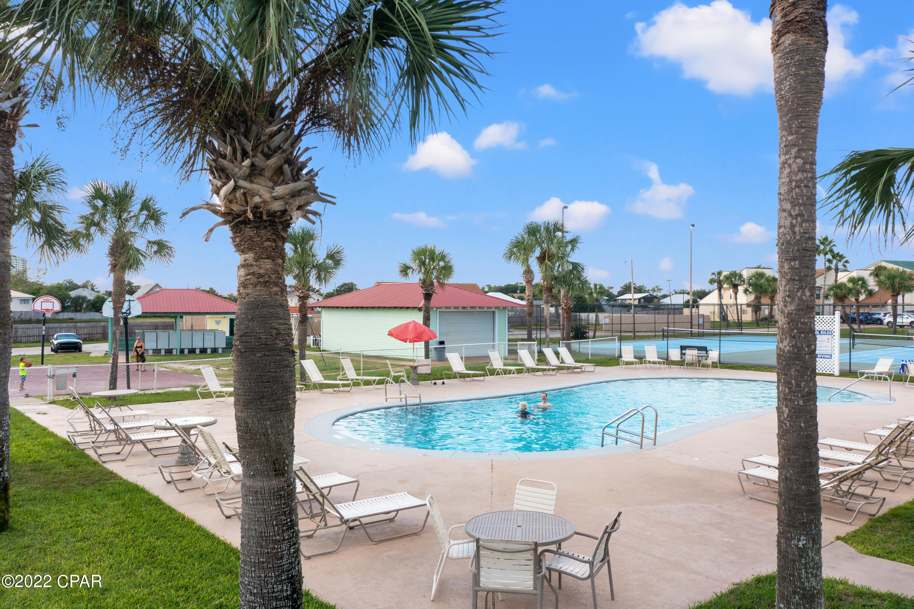 Horizon South Townhouses - Residential