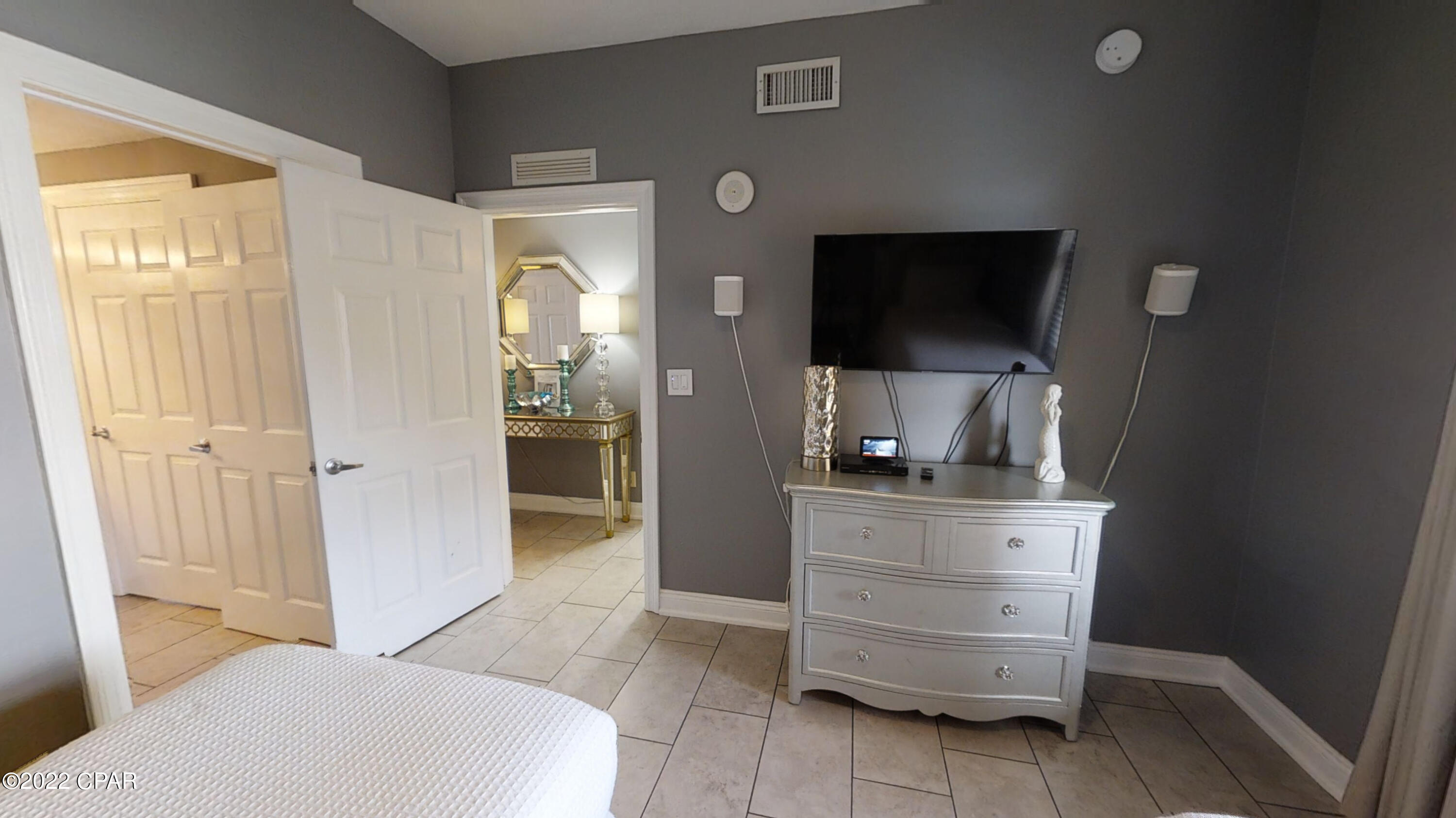 Calypso Towers II - Residential