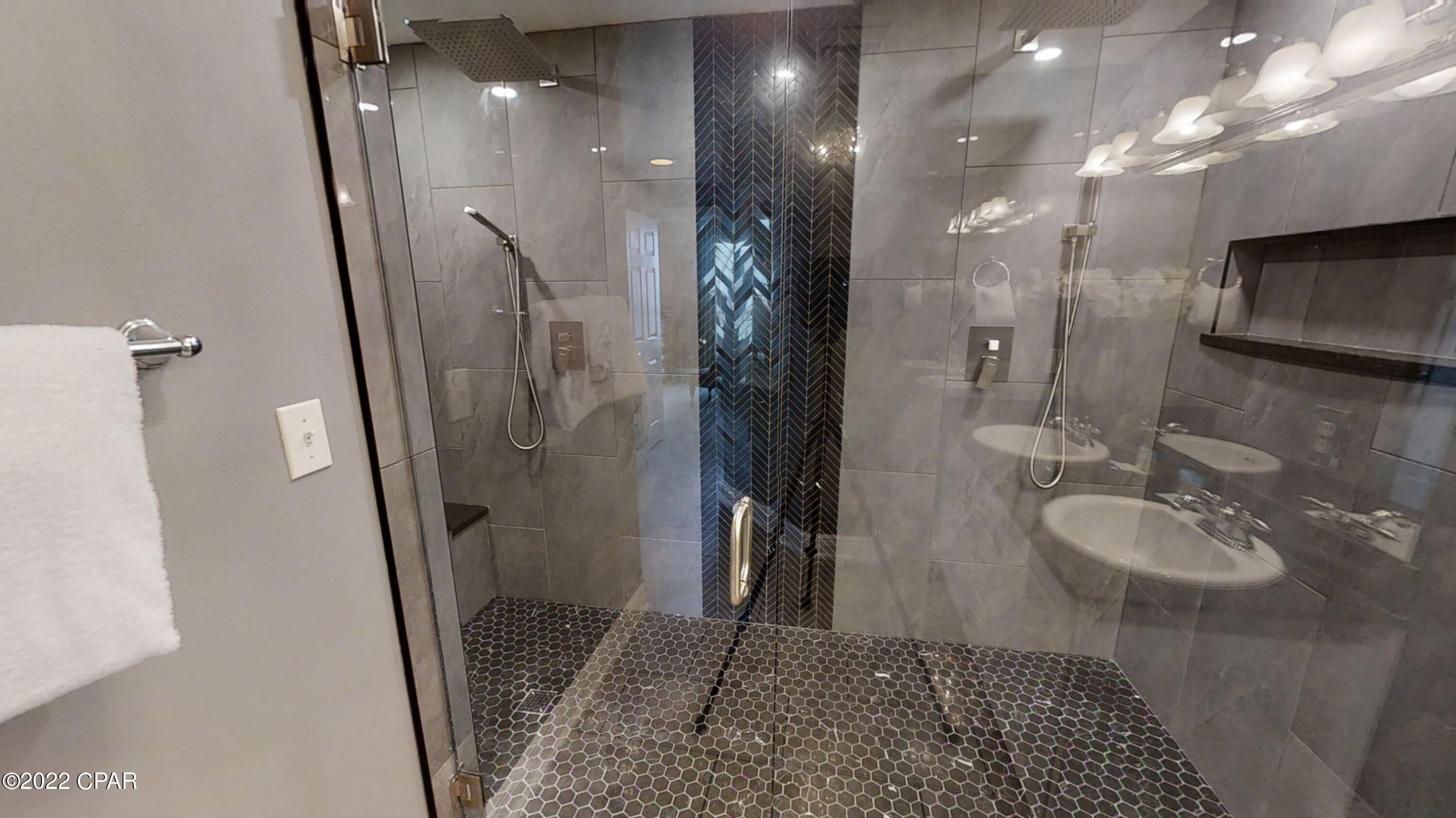 Calypso Towers II - Residential