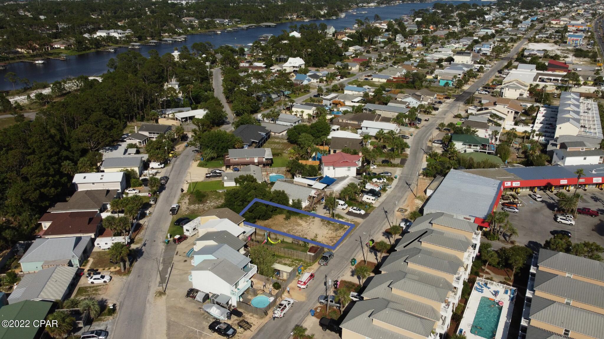 Silver Sands Beach - Land