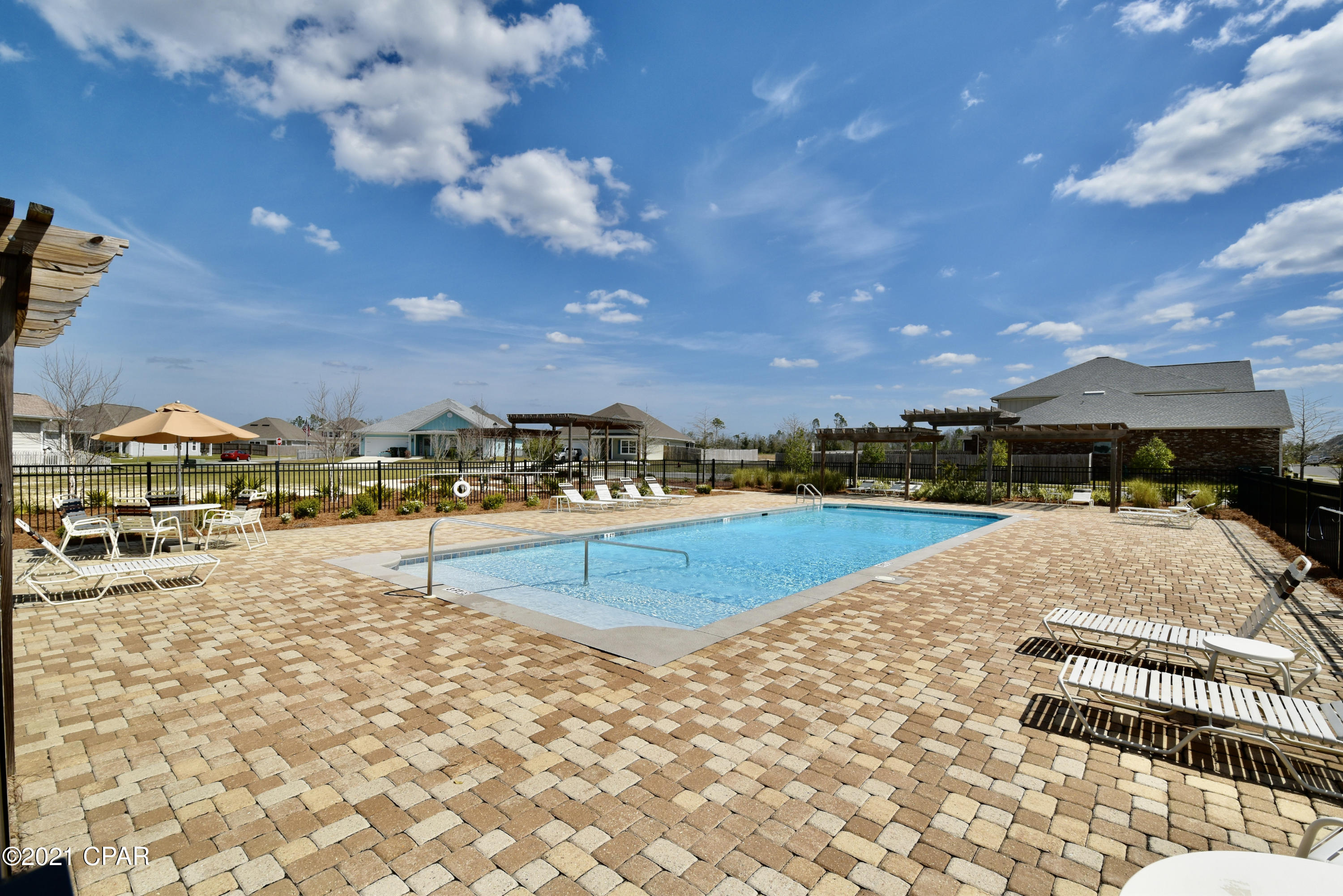 Village Of Mill Bayou/Shoreline Village Ph 1A - Residential