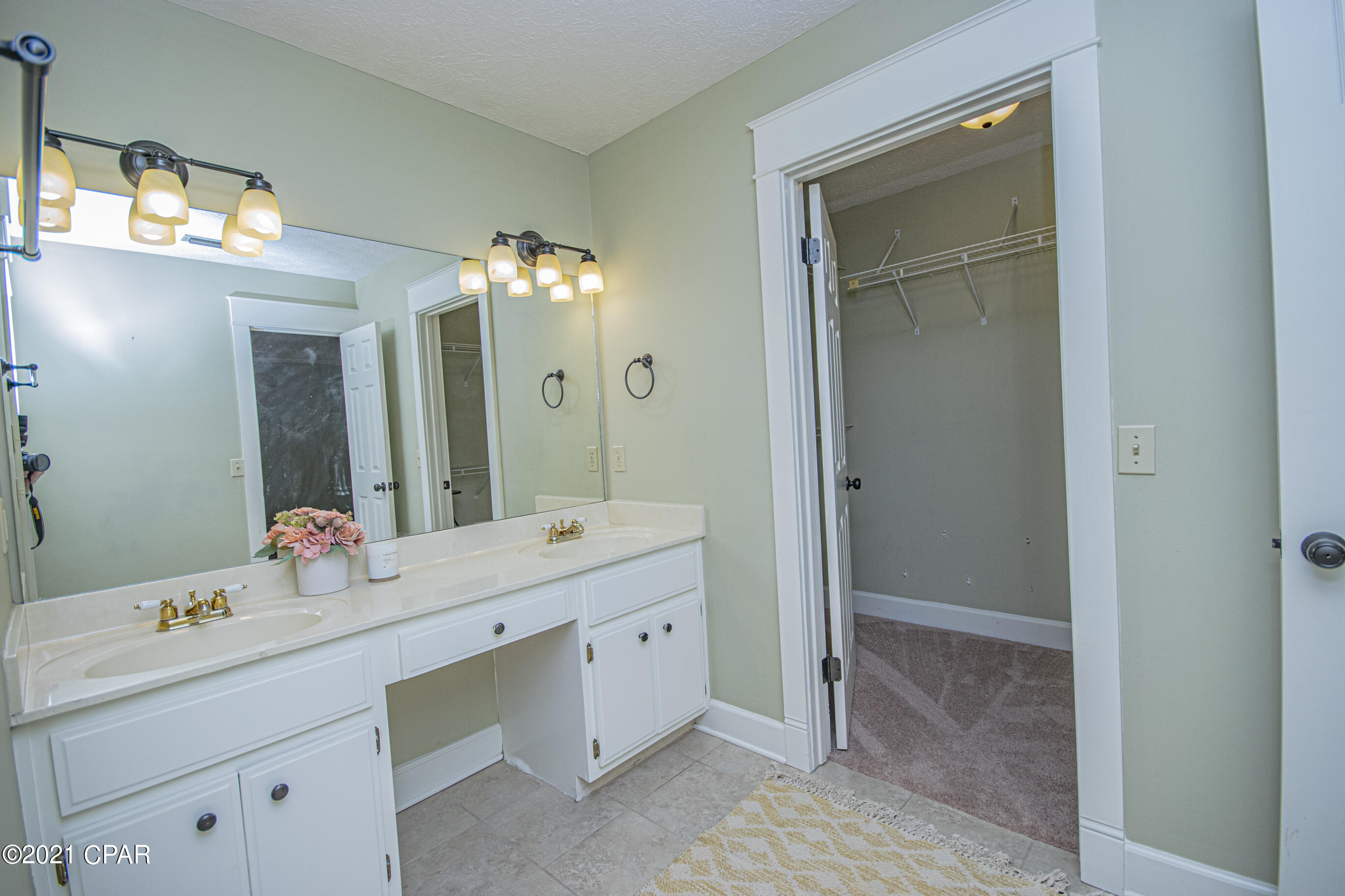 Kings Point Unit 5 - Residential