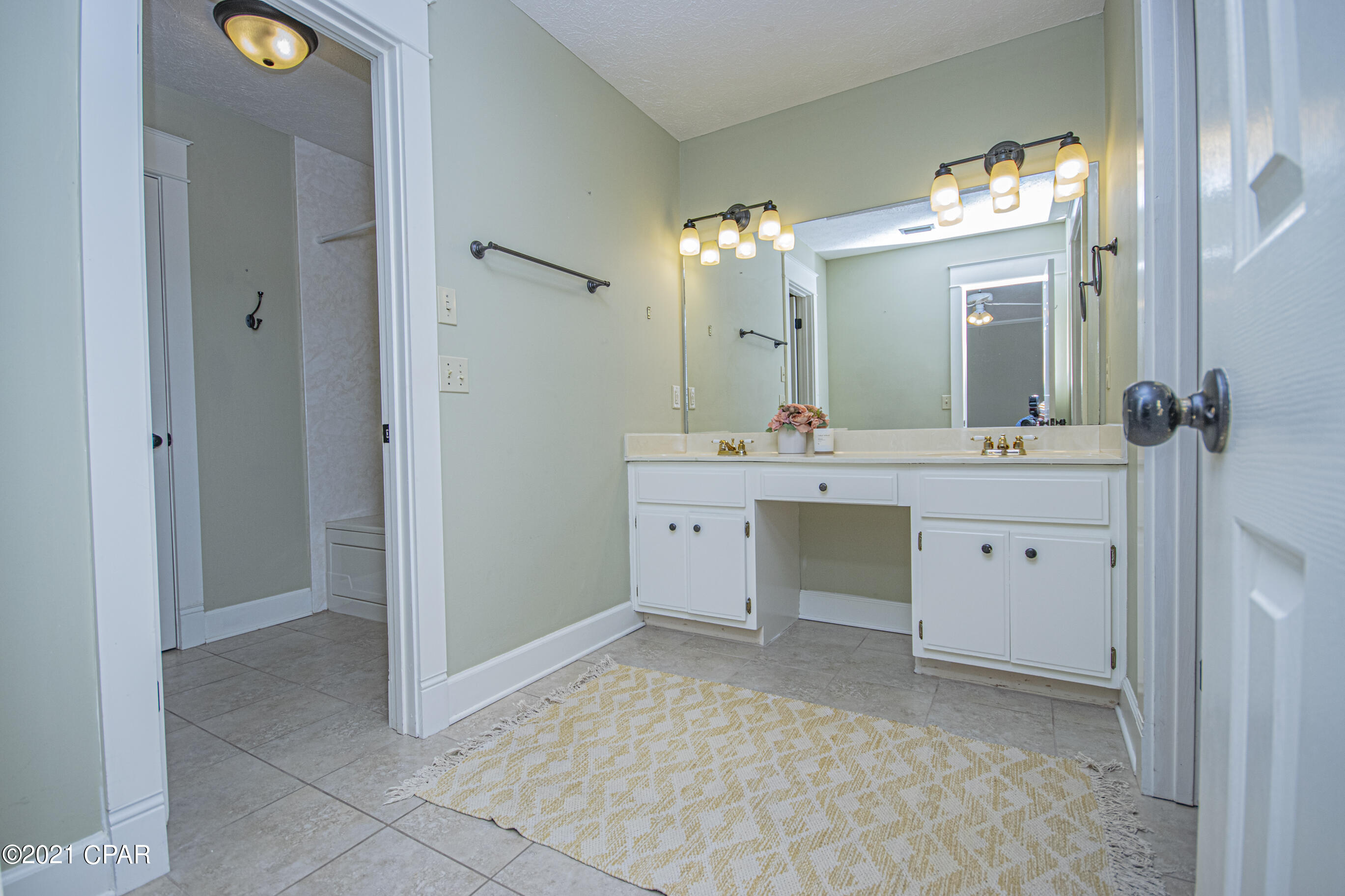 Kings Point Unit 5 - Residential