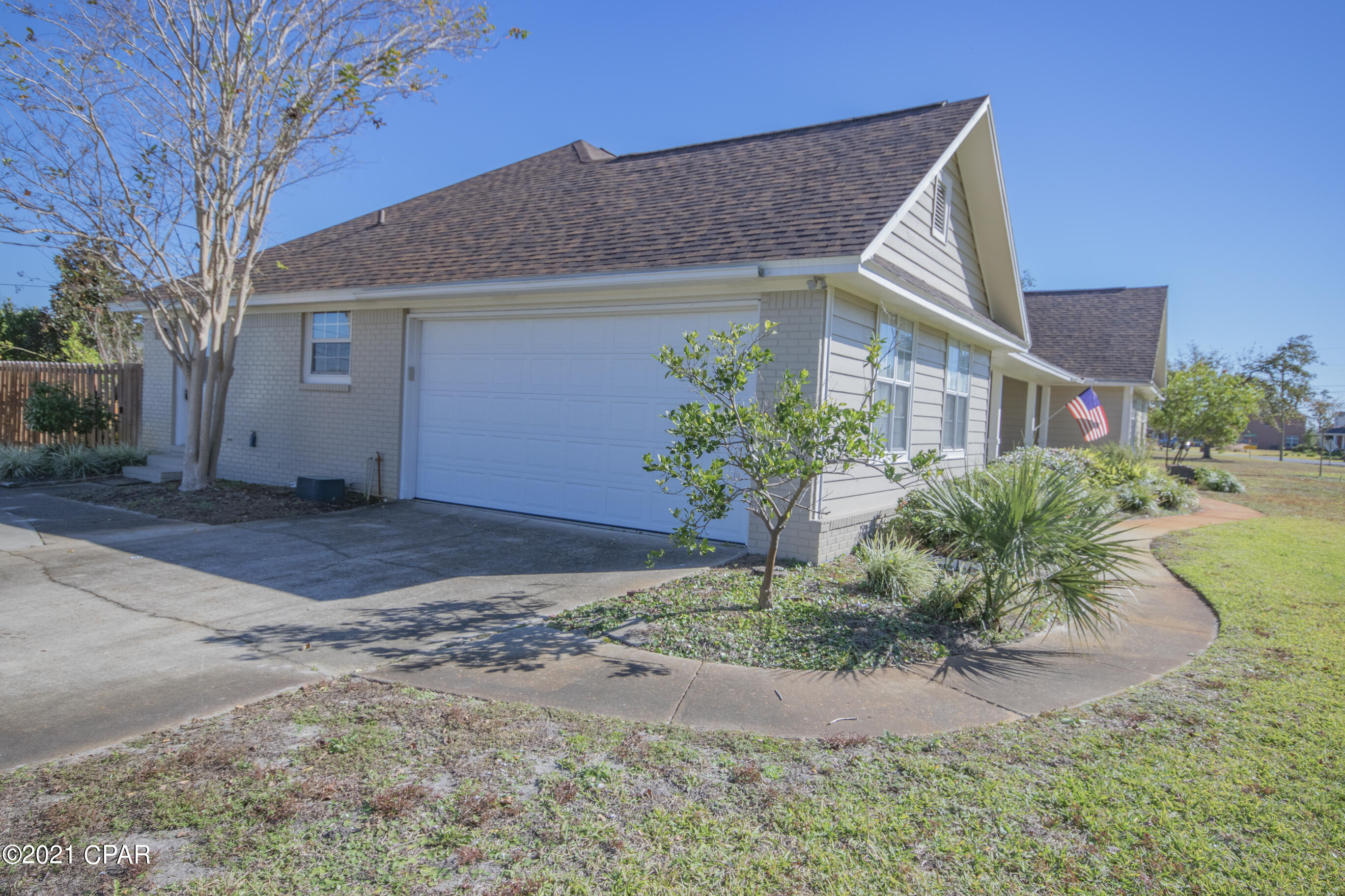 Kings Point Unit 5 - Residential