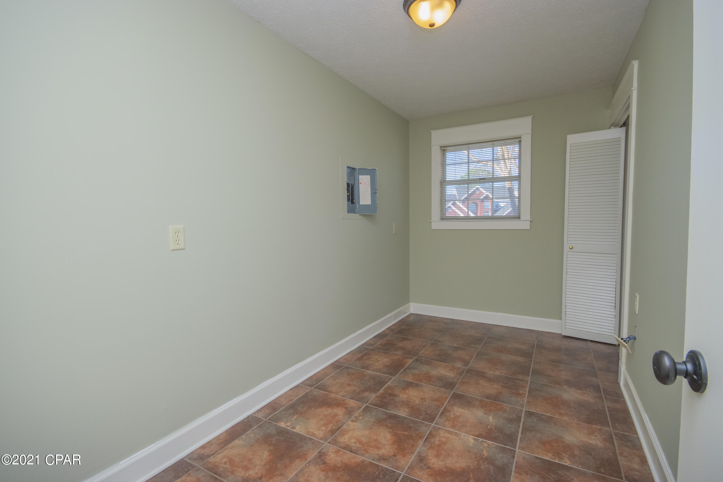 Kings Point Unit 5 - Residential