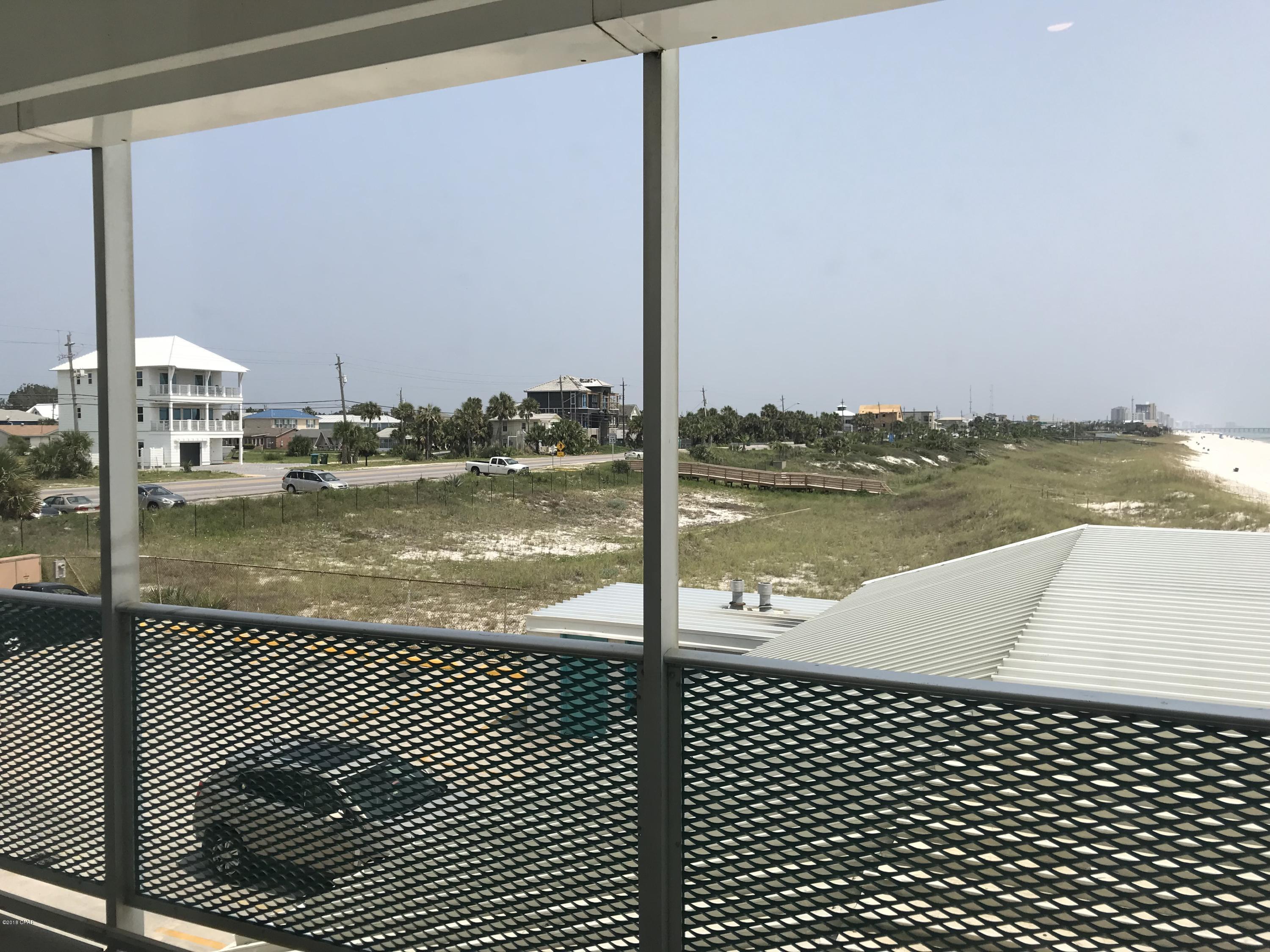 Fontainebleau Terrace - Residential