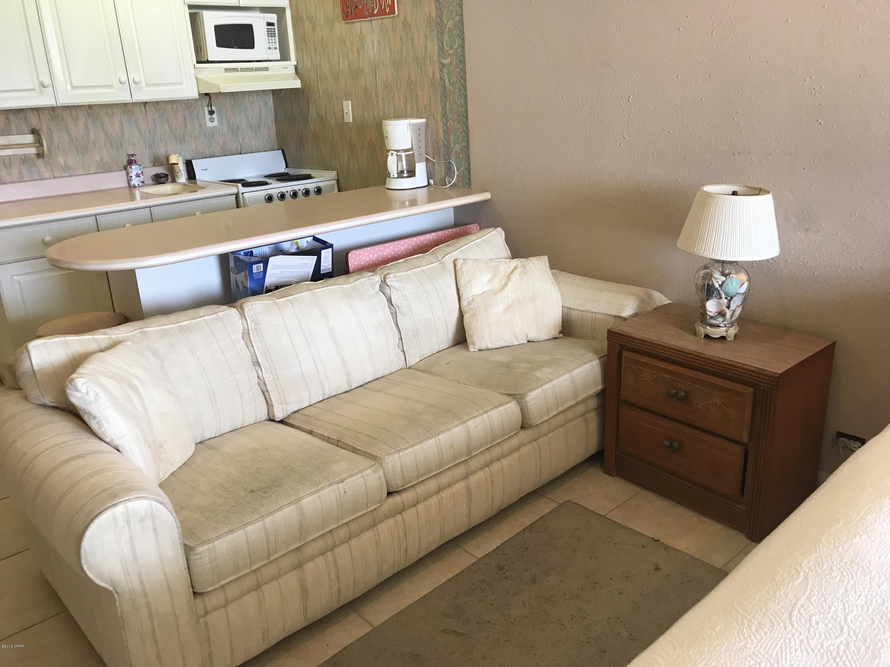 Fontainebleau Terrace - Residential