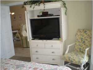 Emerald Isle - Residential